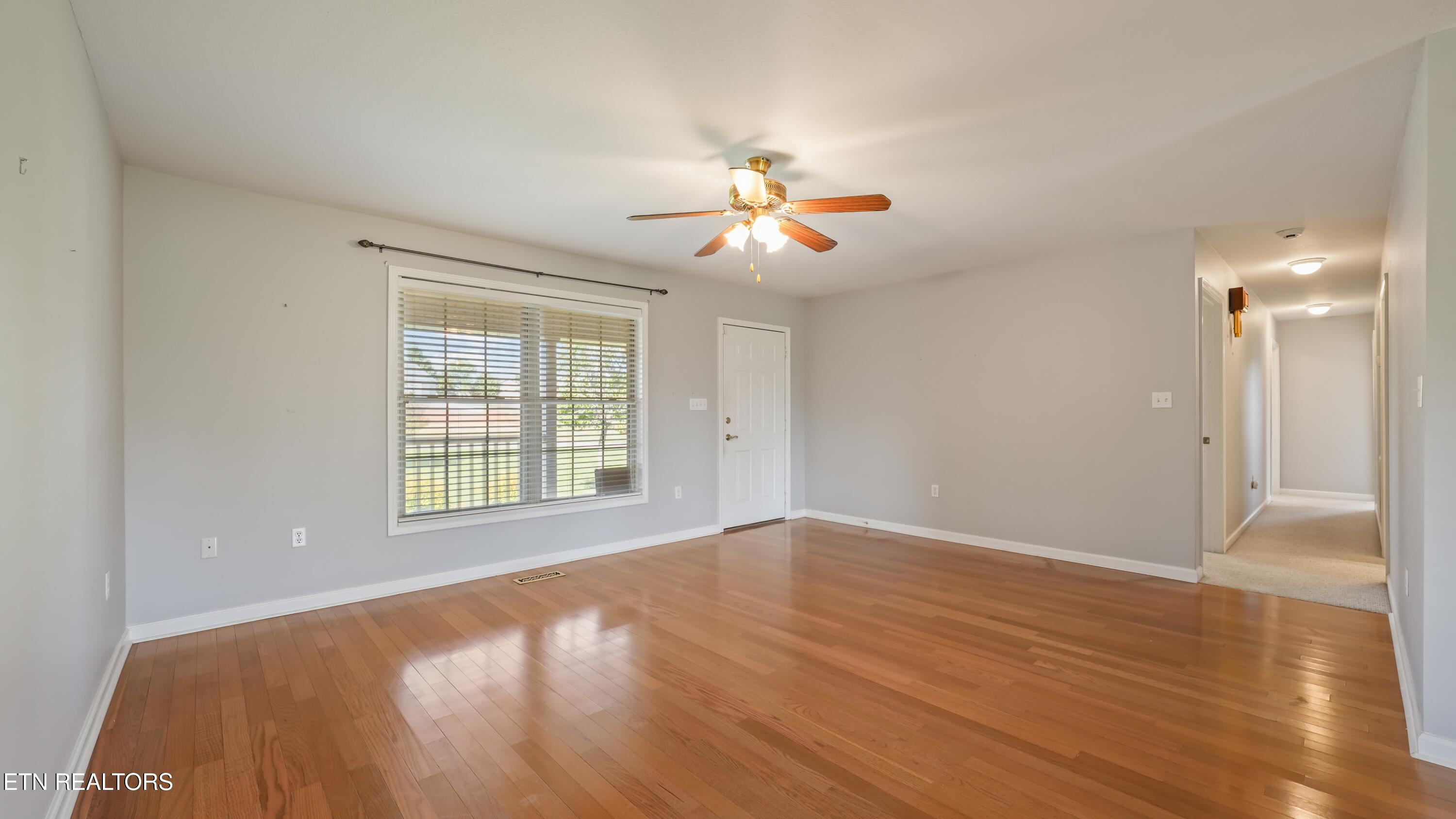 1426 Sparks Lane Sevierville TN 37876