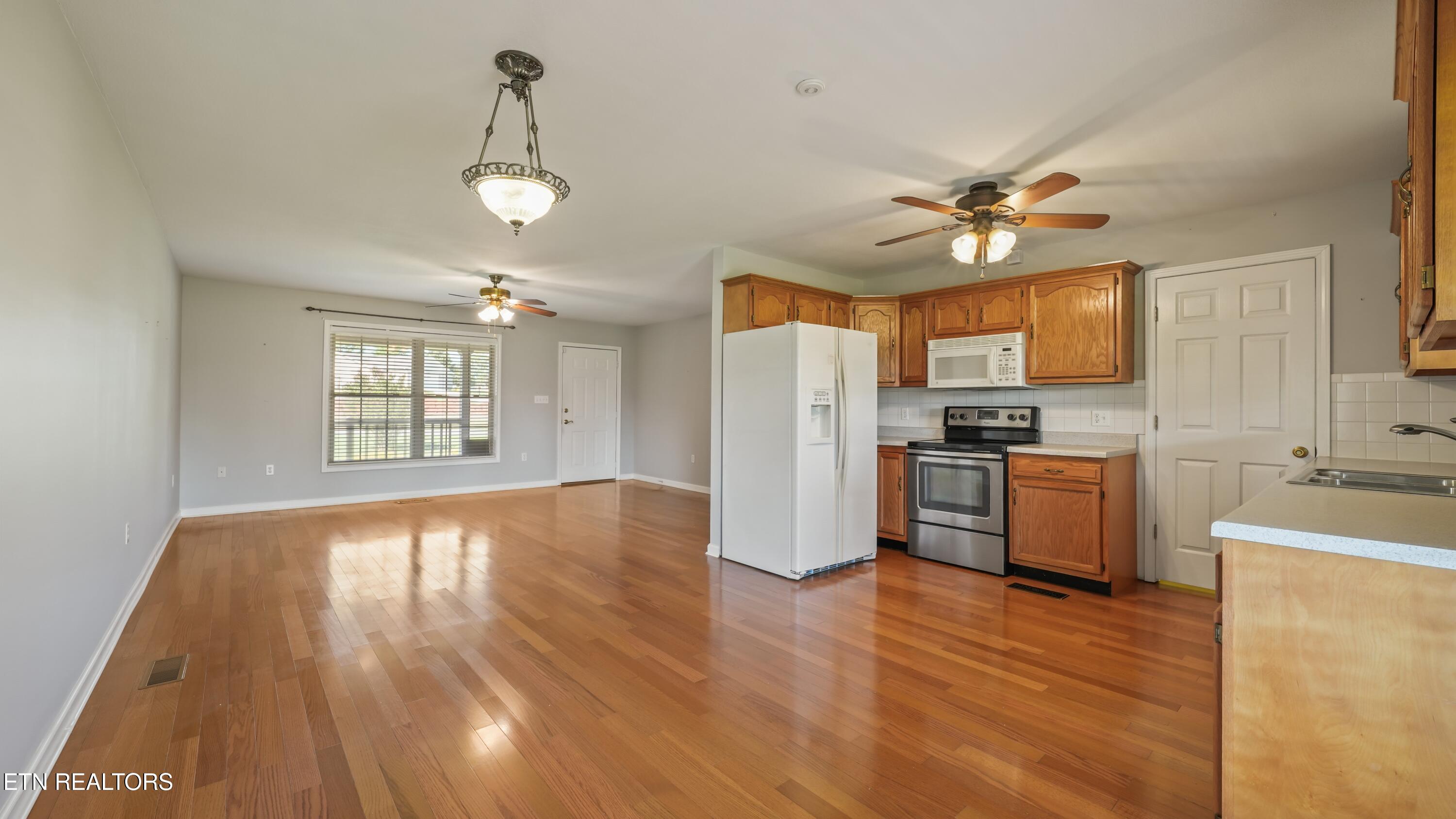 1426 Sparks Lane Sevierville TN 37876