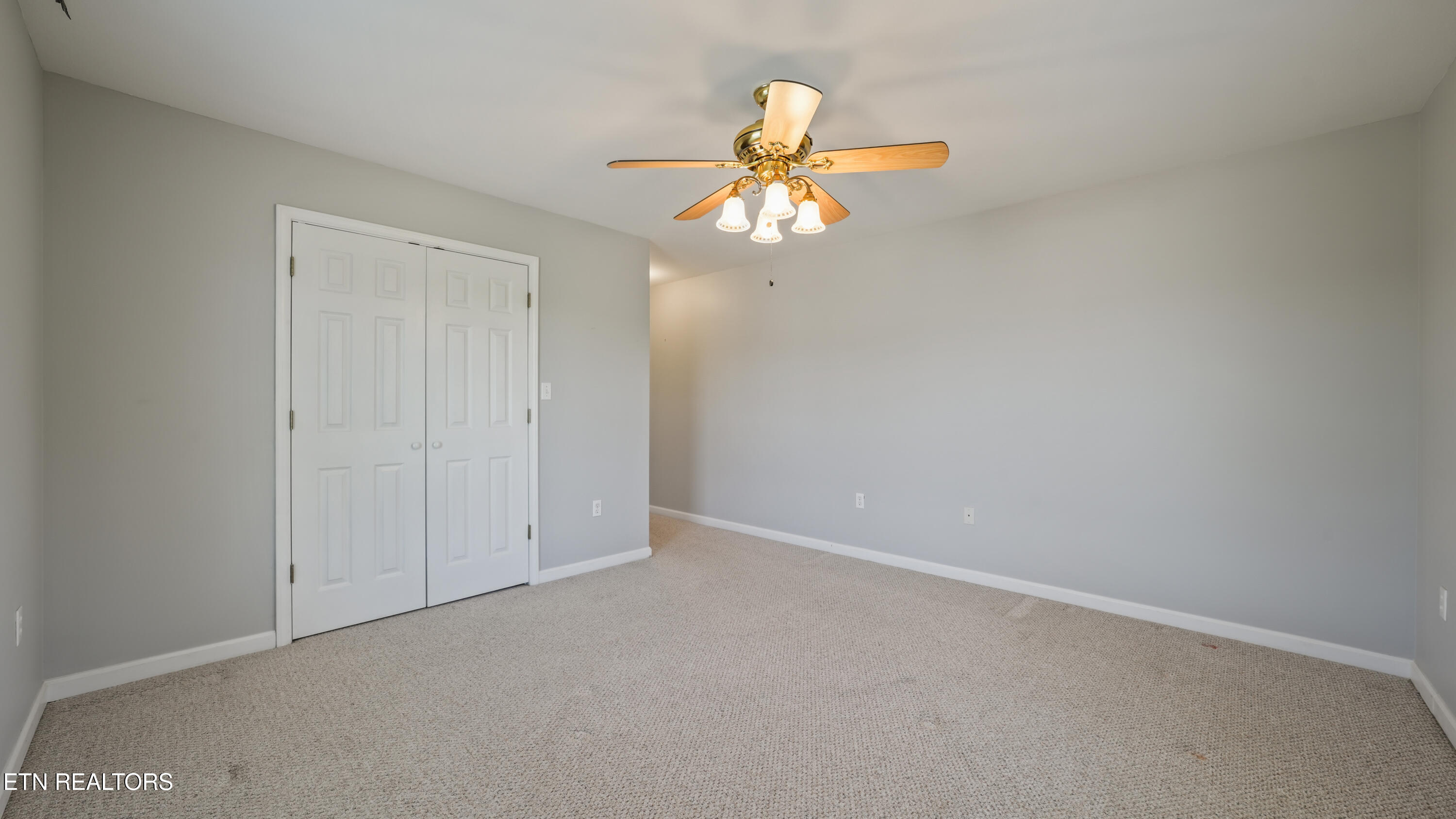1426 Sparks Lane Sevierville TN 37876