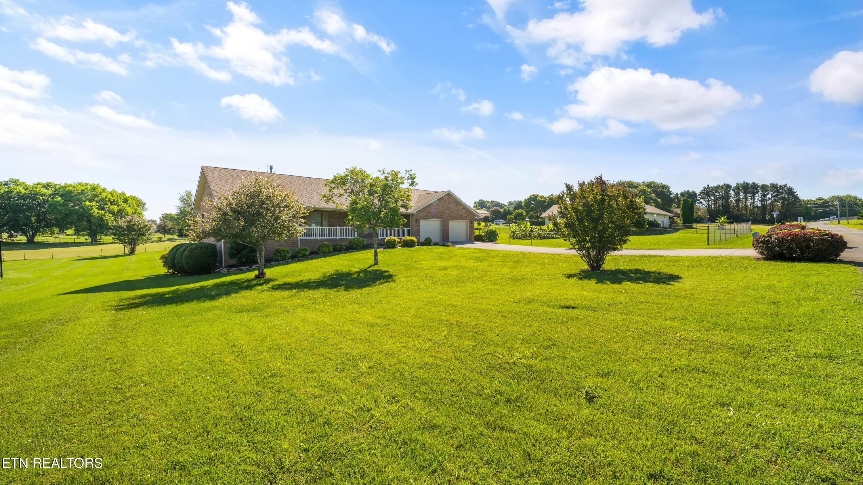 1426 Sparks Lane Sevierville TN 37876