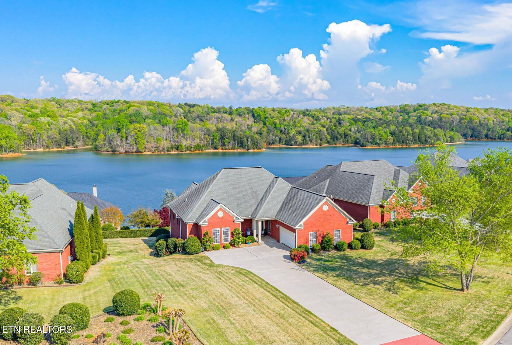 109 Sunali Lane Loudon TN 37774