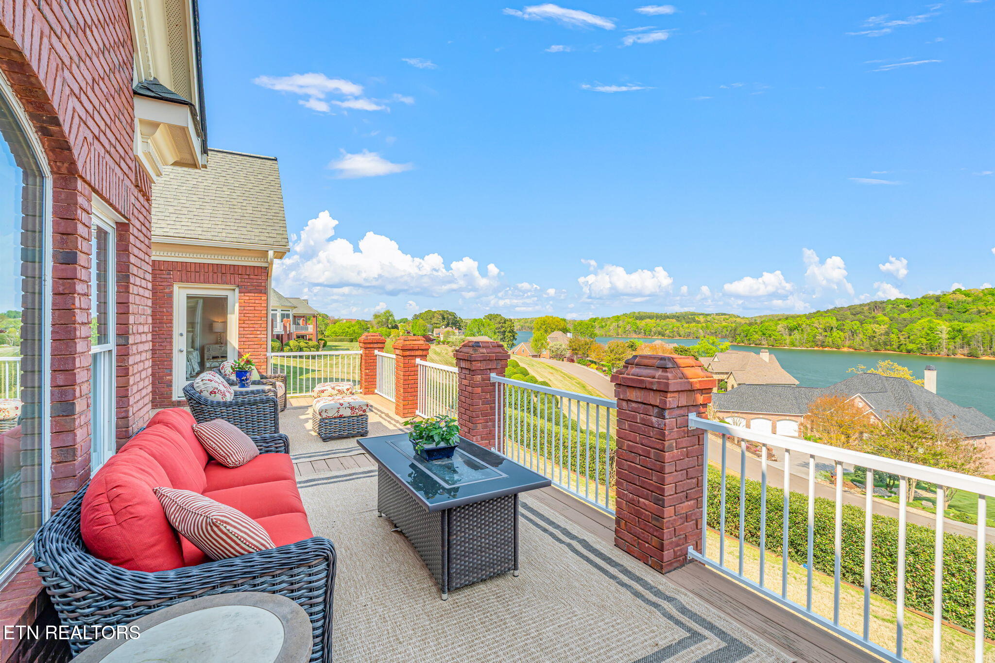 109 Sunali Lane Loudon TN 37774
