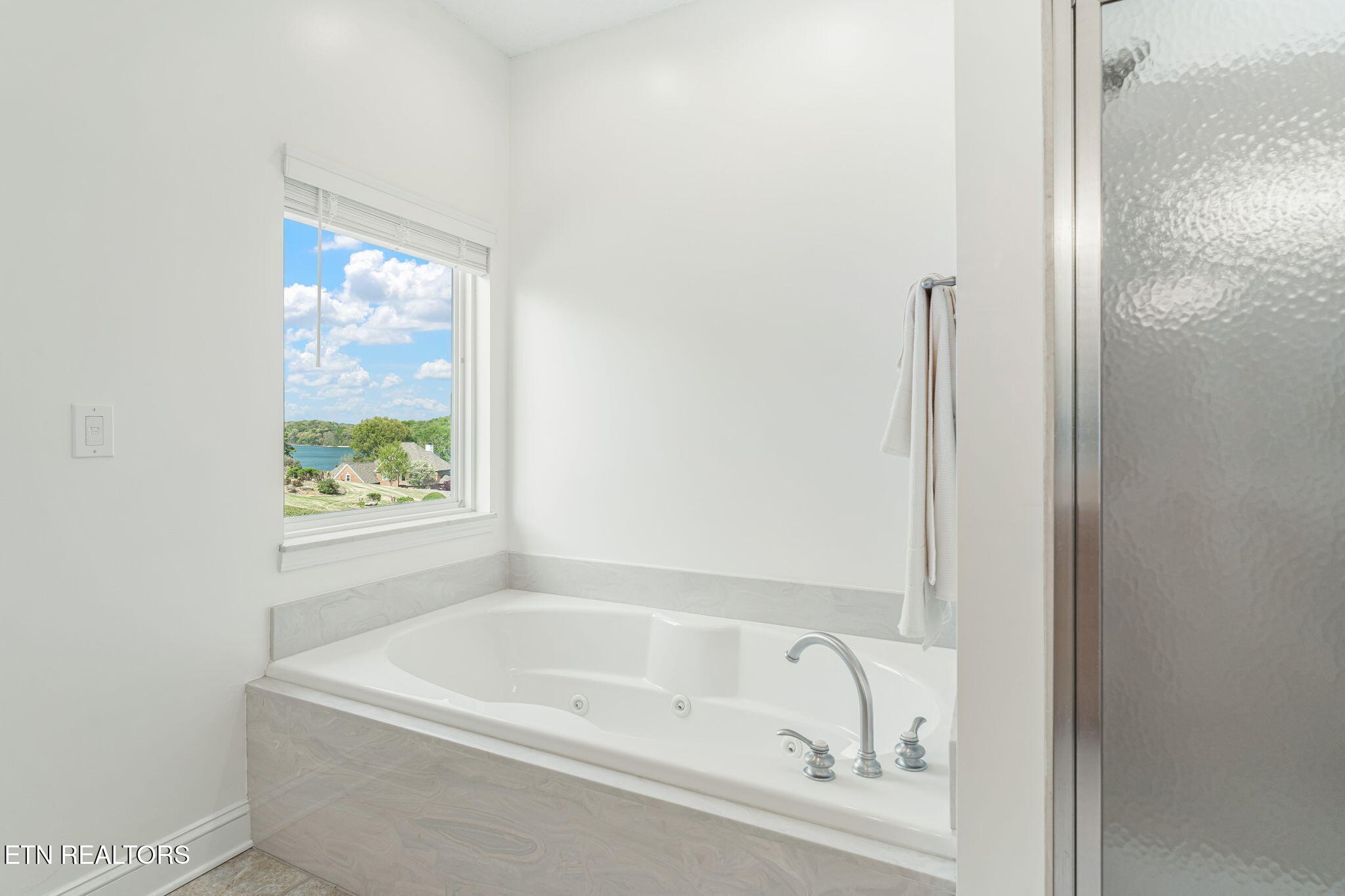 109 Sunali Lane Loudon TN 37774