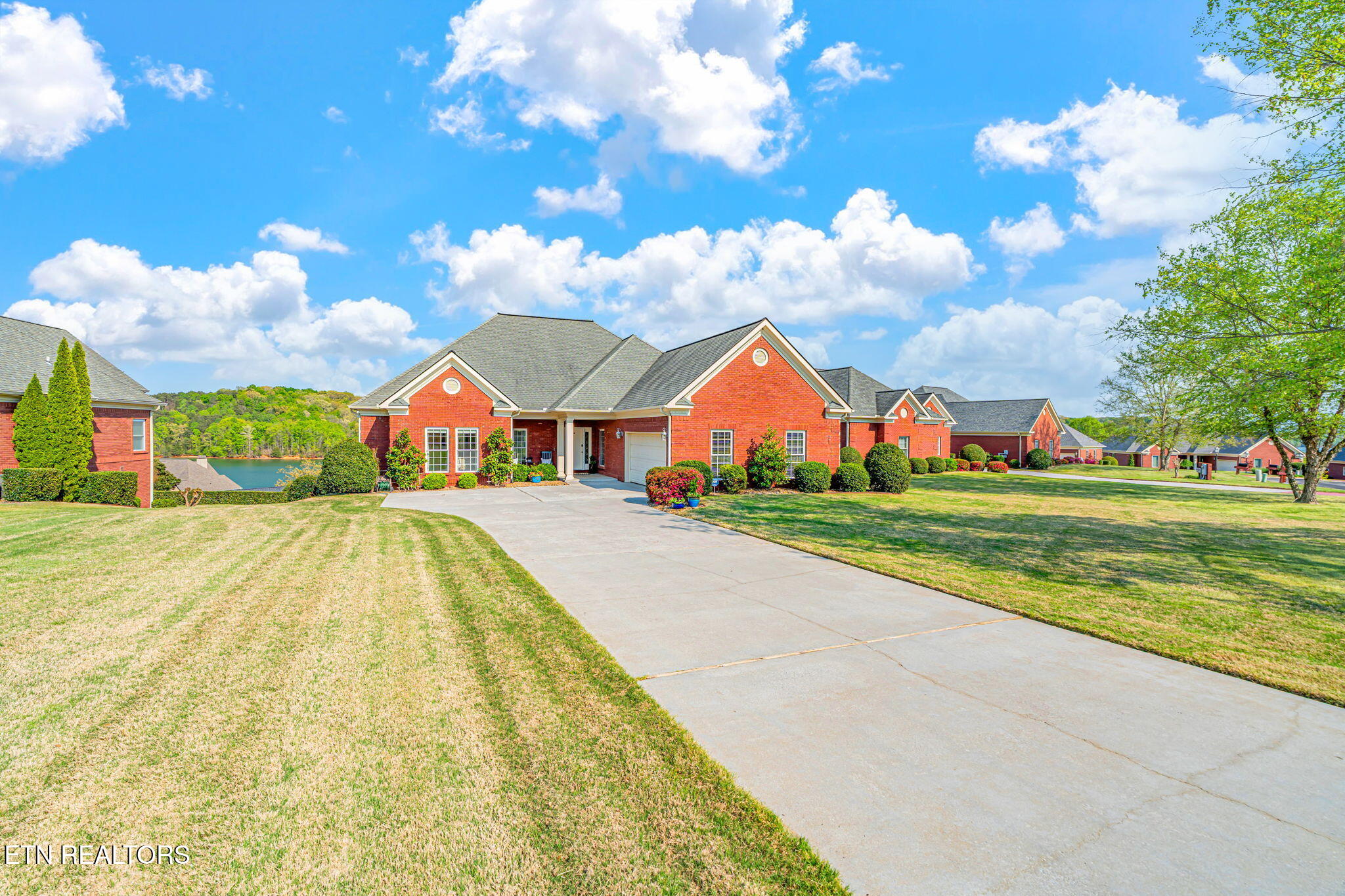 109 Sunali Lane Loudon TN 37774