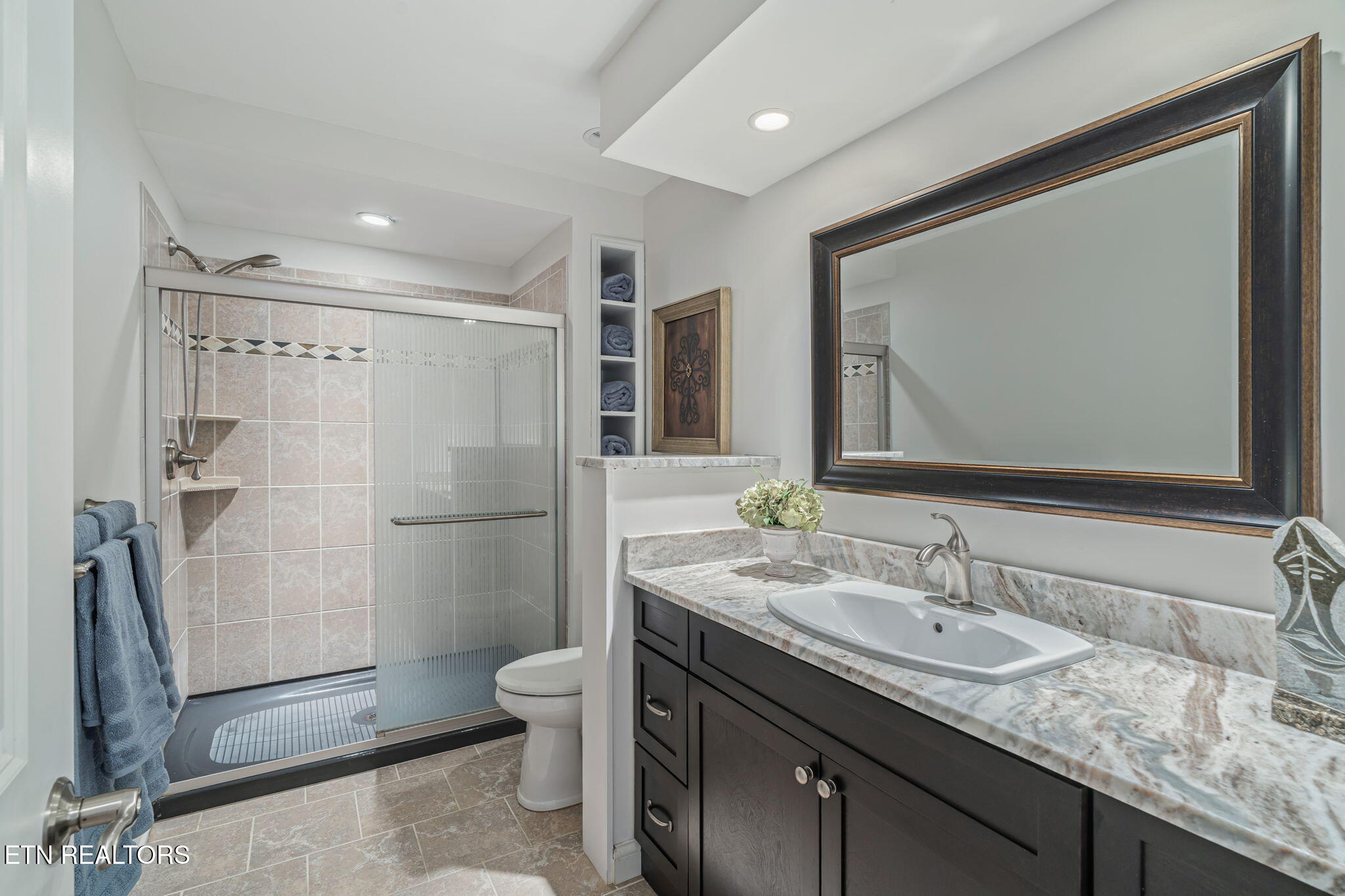 109 Sunali Lane Loudon TN 37774