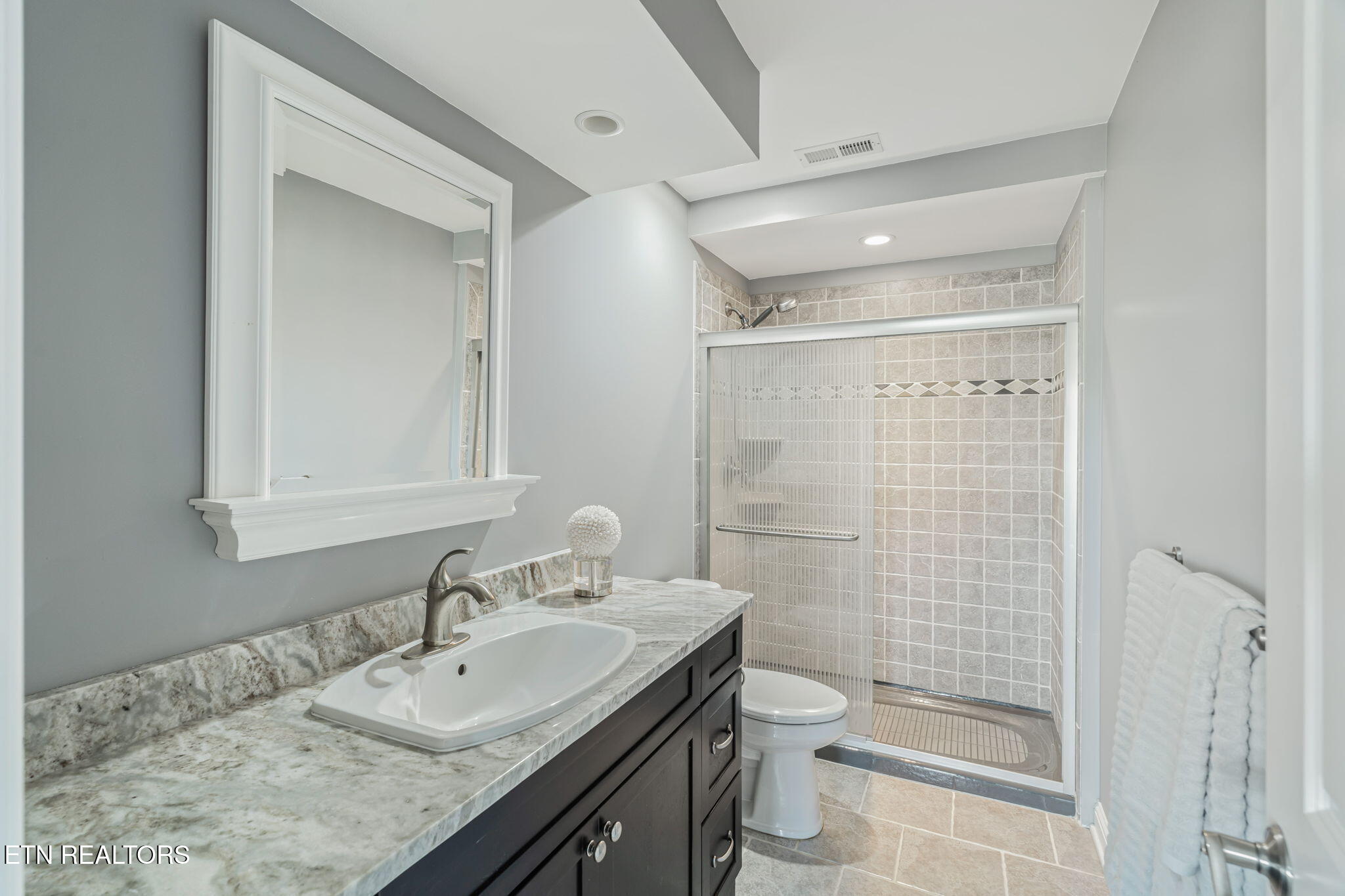 109 Sunali Lane Loudon TN 37774
