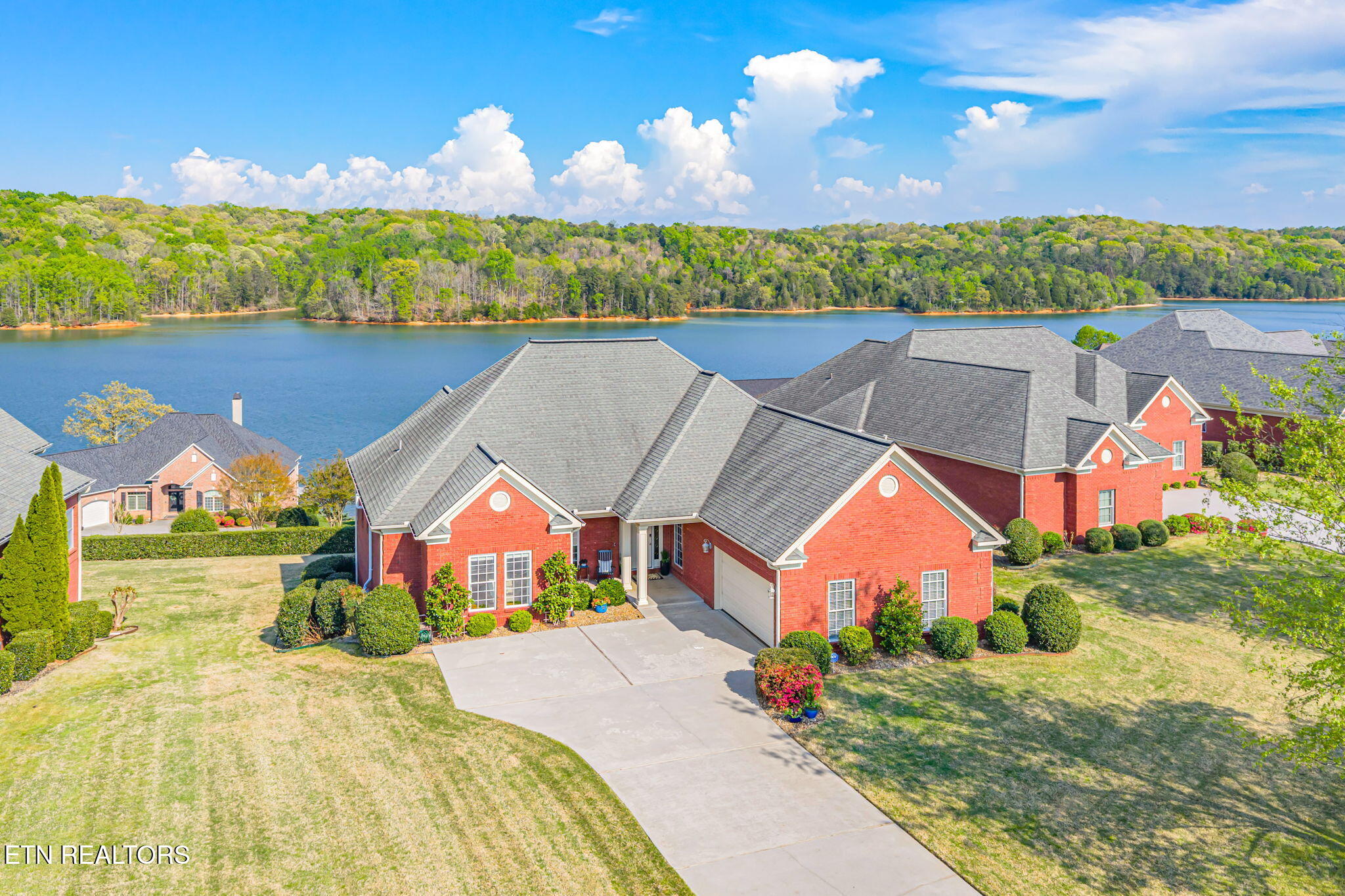 109 Sunali Lane Loudon TN 37774
