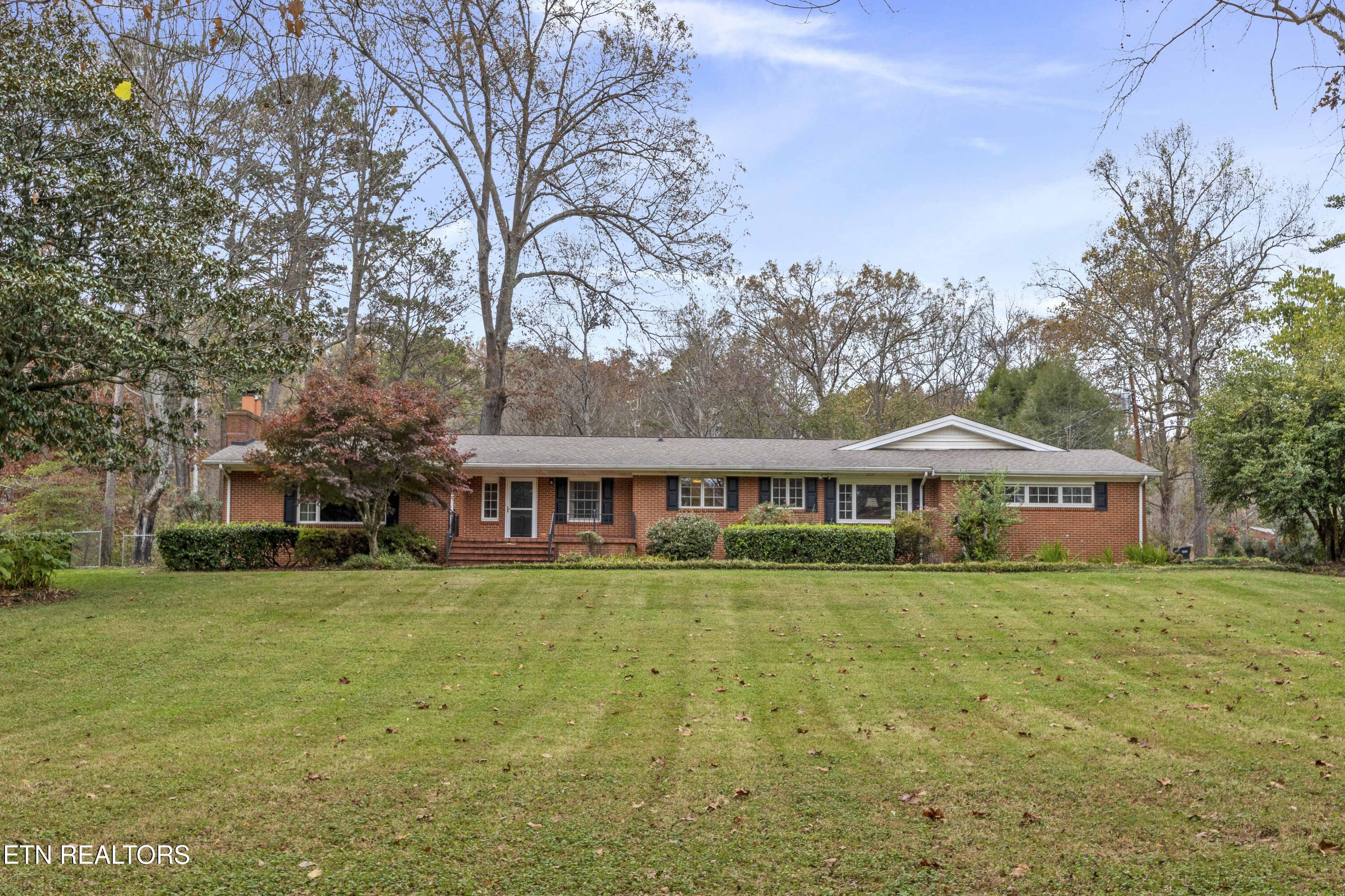 2025 Woodson Drive Knoxville TN 37920