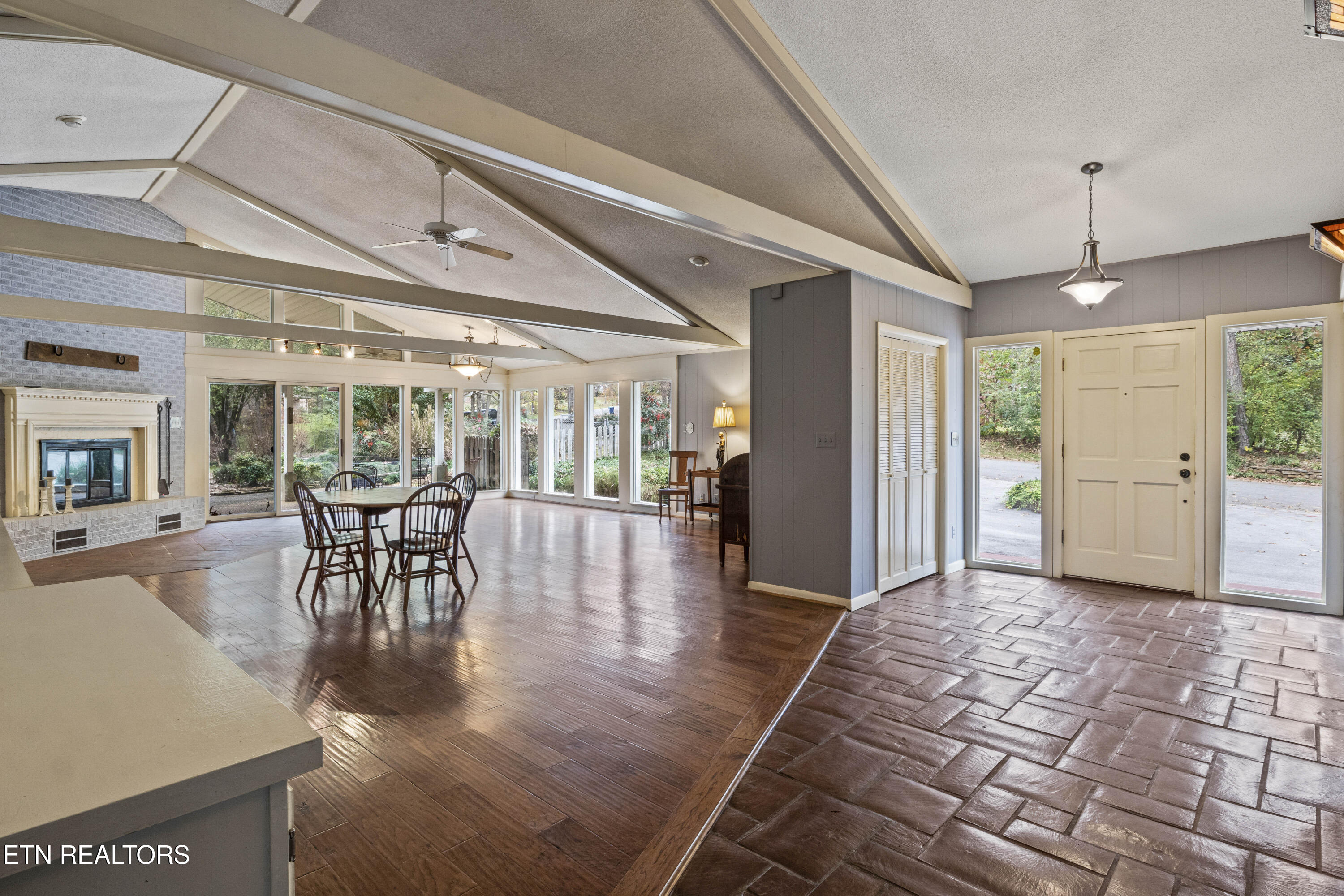 2025 Woodson Drive Knoxville TN 37920