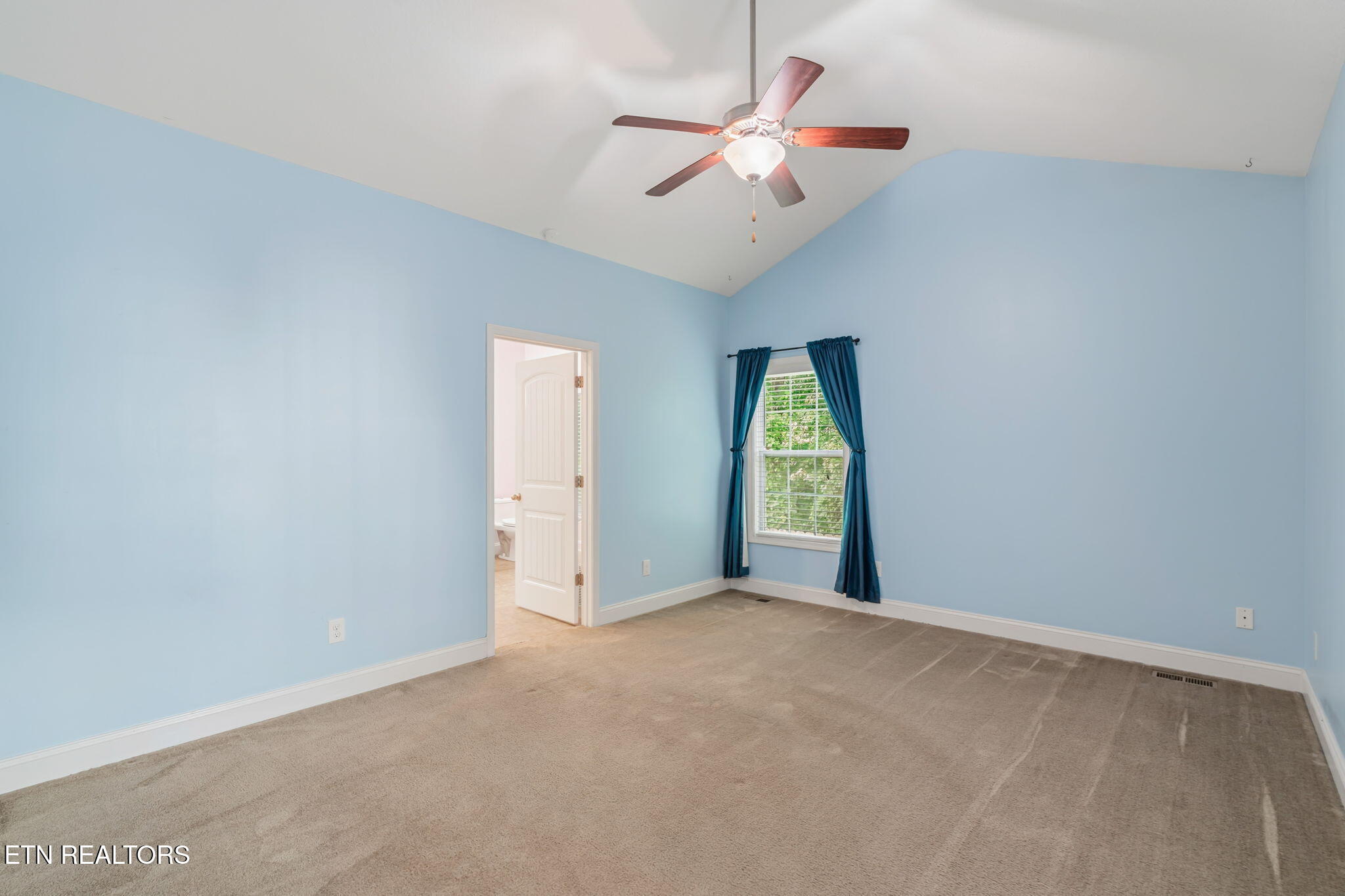 7443 Sparkle Lane Knoxville TN 37931