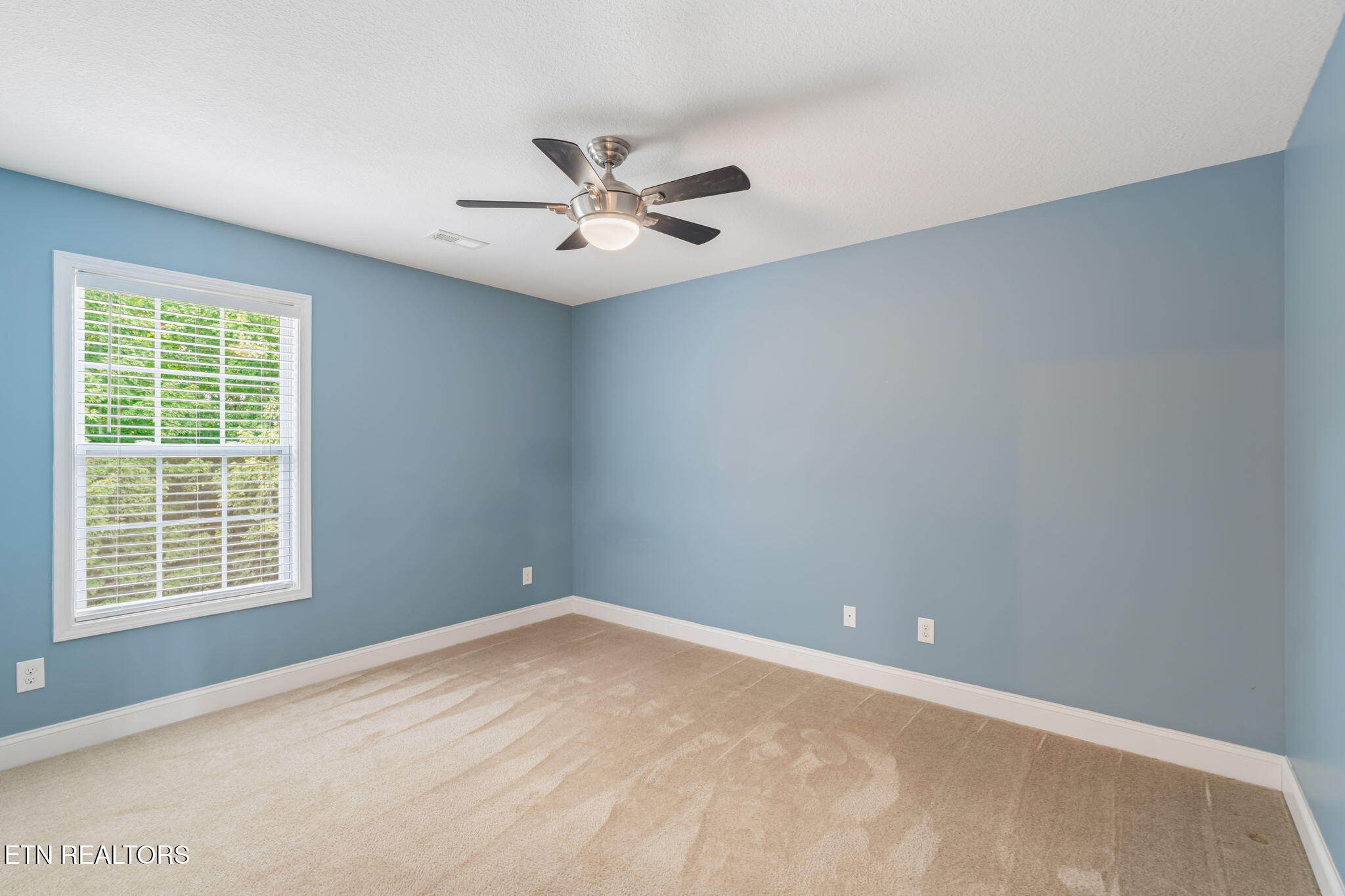 7443 Sparkle Lane Knoxville TN 37931