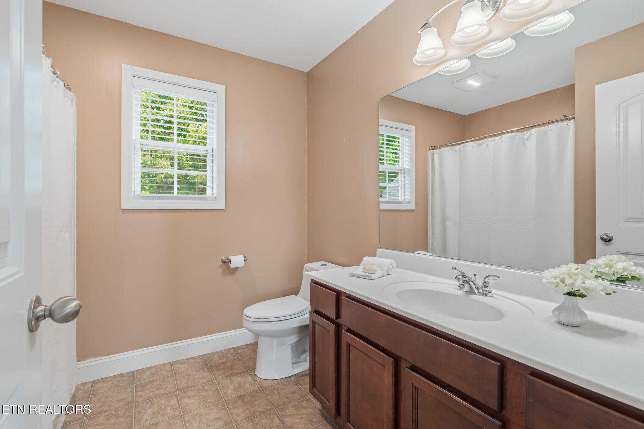 7443 Sparkle Lane Knoxville TN 37931