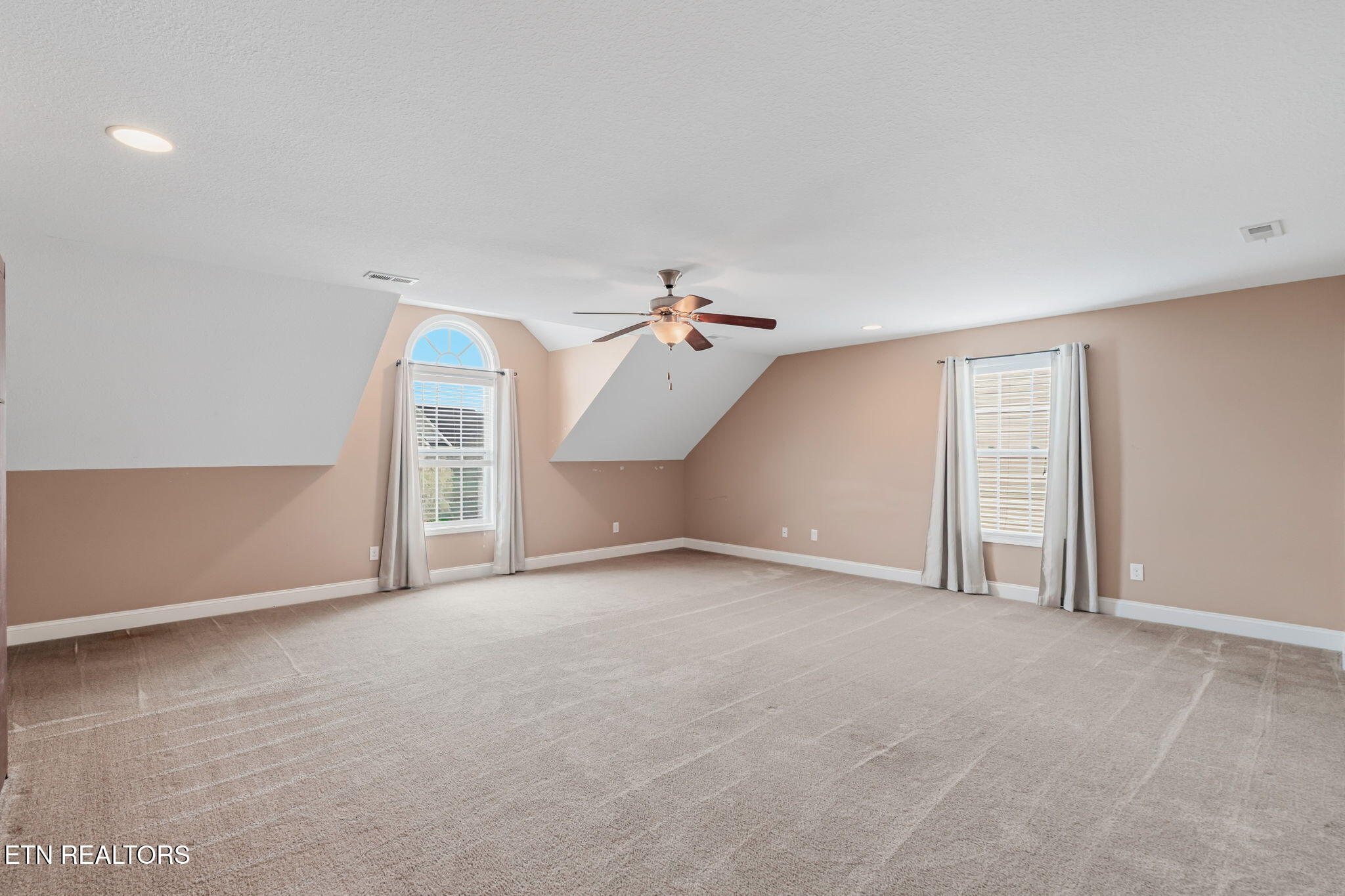 7443 Sparkle Lane Knoxville TN 37931