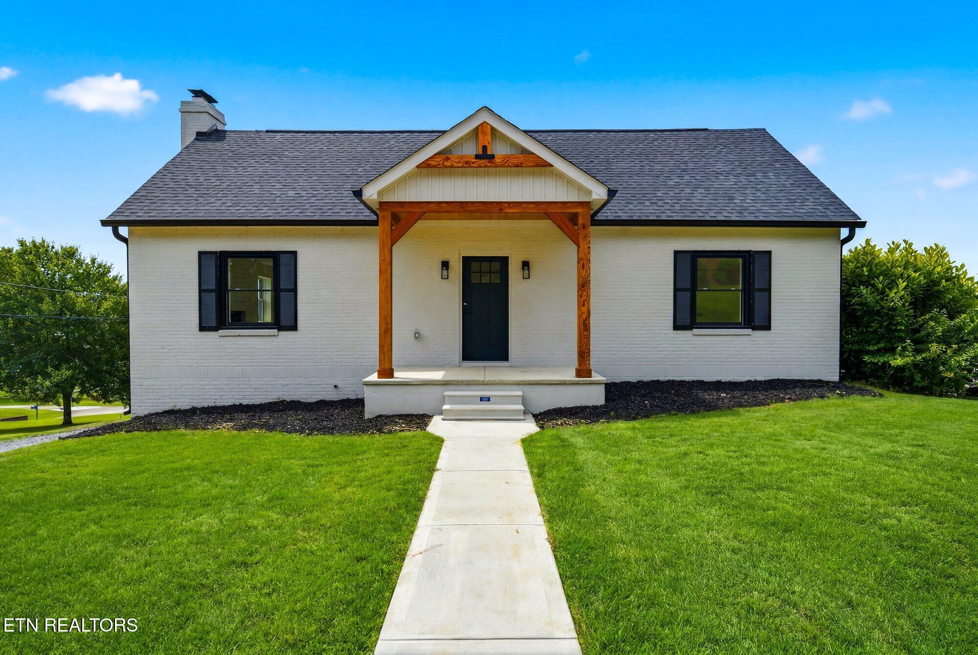311 W Central Avenue Sweetwater TN 37874