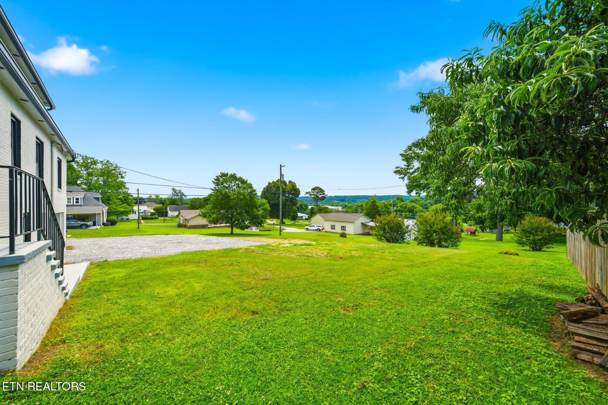 311 W Central Avenue Sweetwater TN 37874