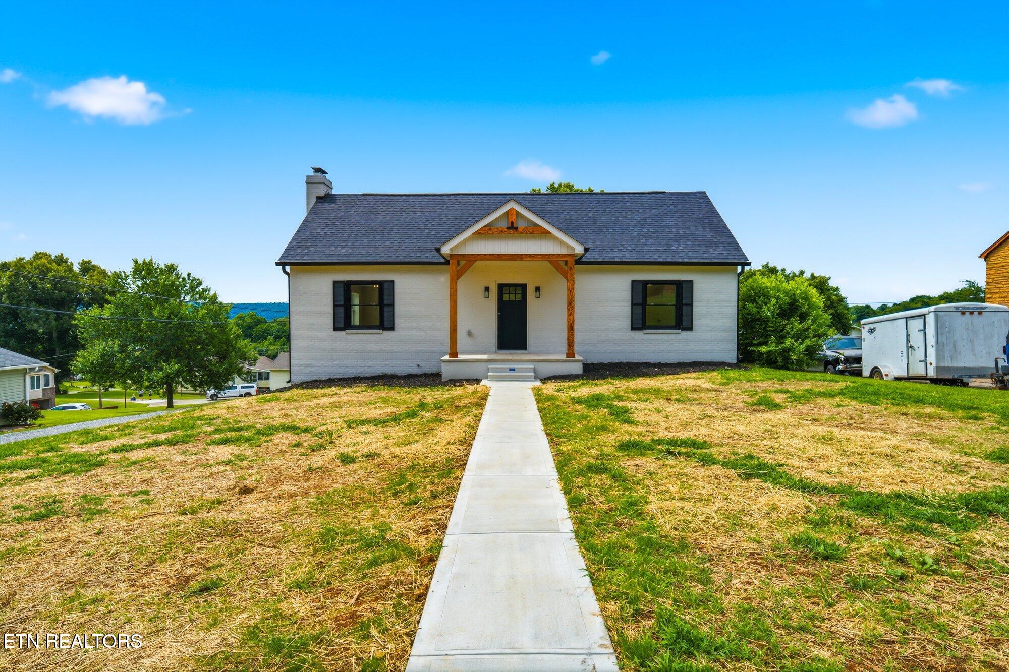 311 W Central Avenue Sweetwater TN 37874