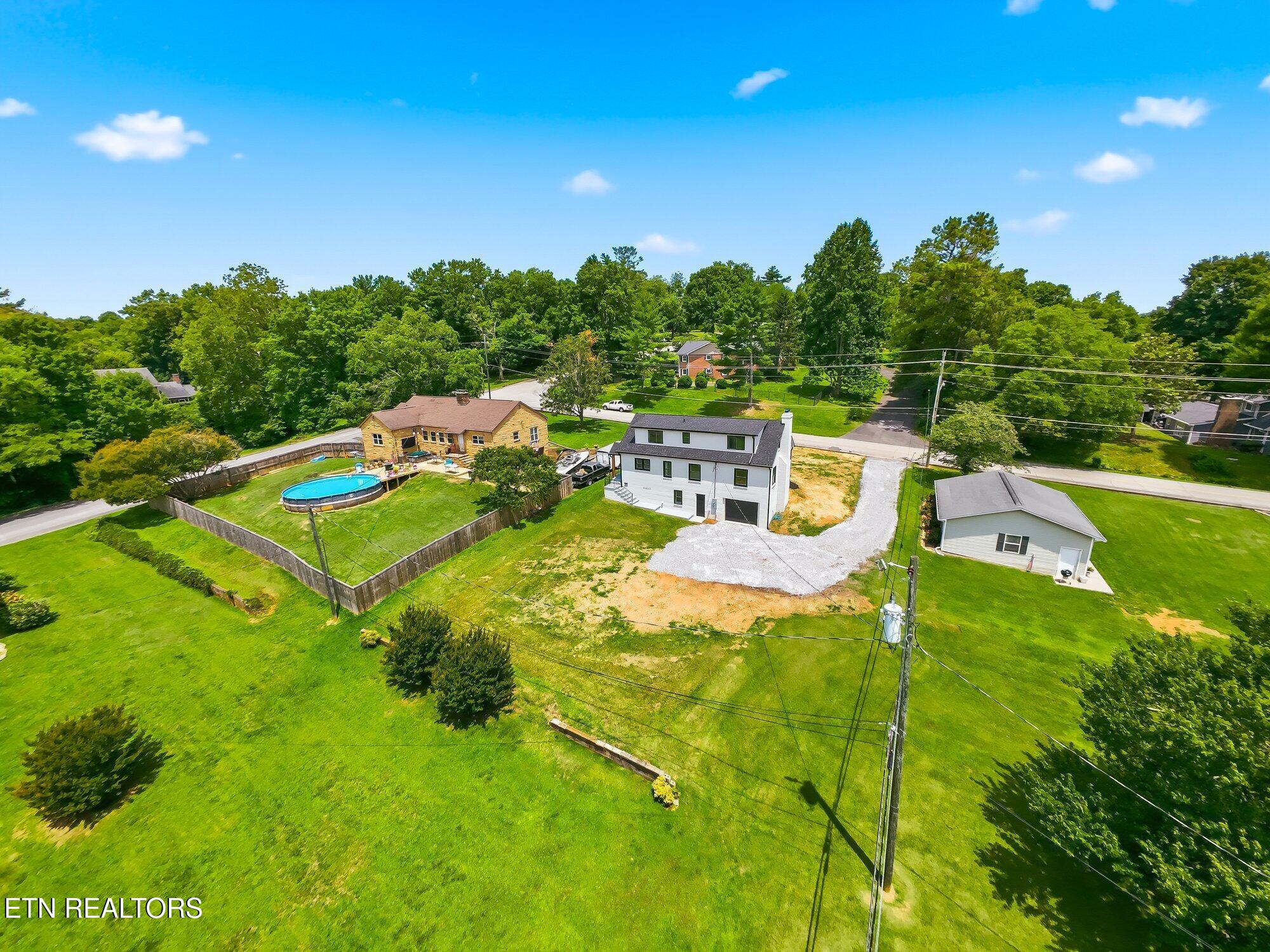311 W Central Avenue Sweetwater TN 37874