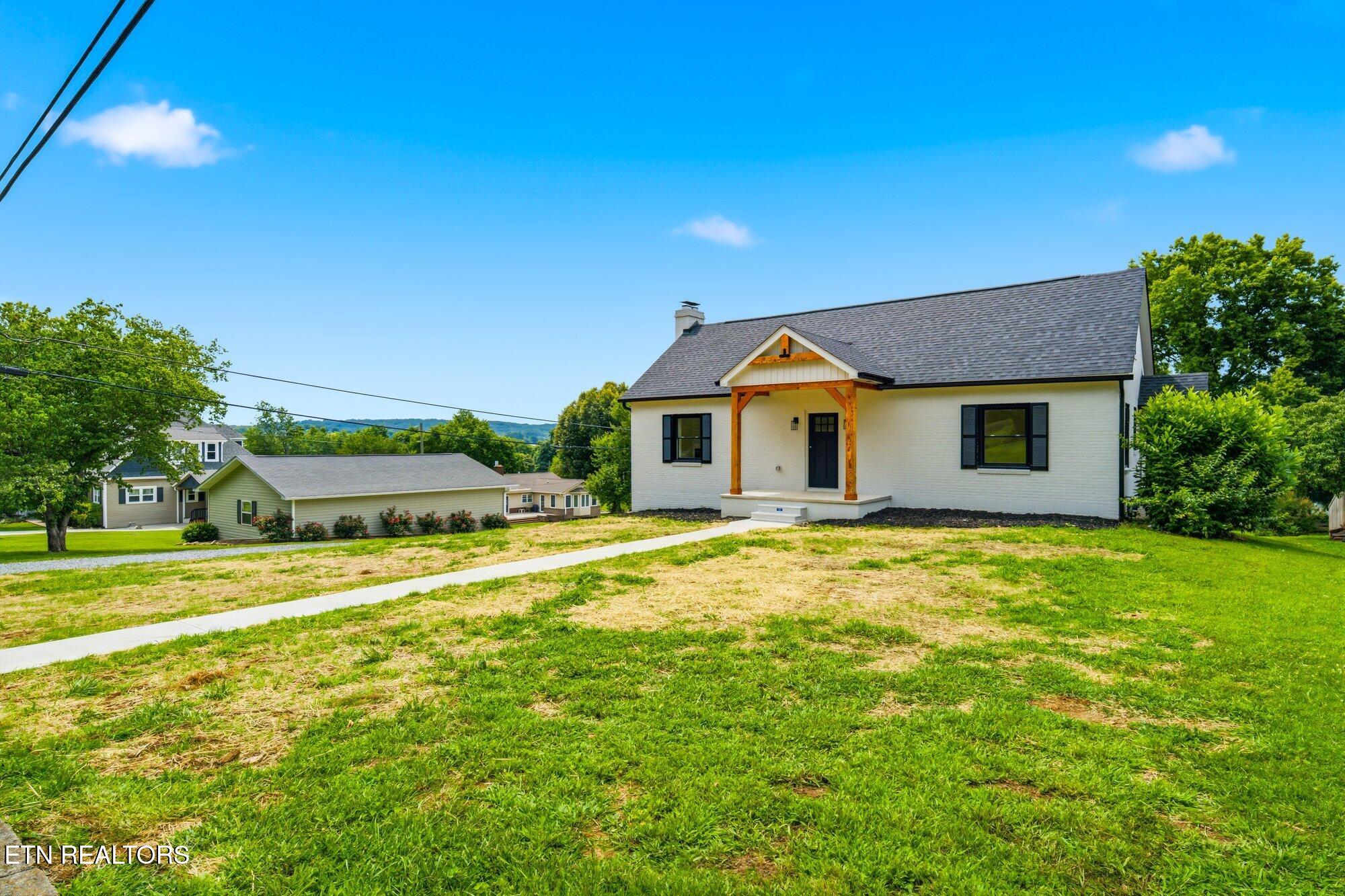 311 W Central Avenue Sweetwater TN 37874