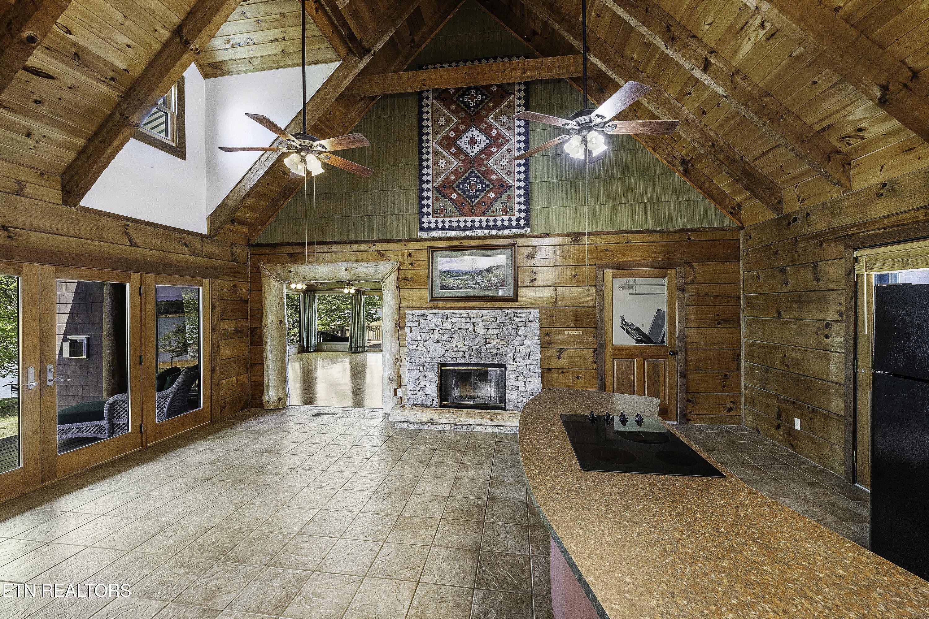 2101 Cecil Lane Sevierville TN 37876