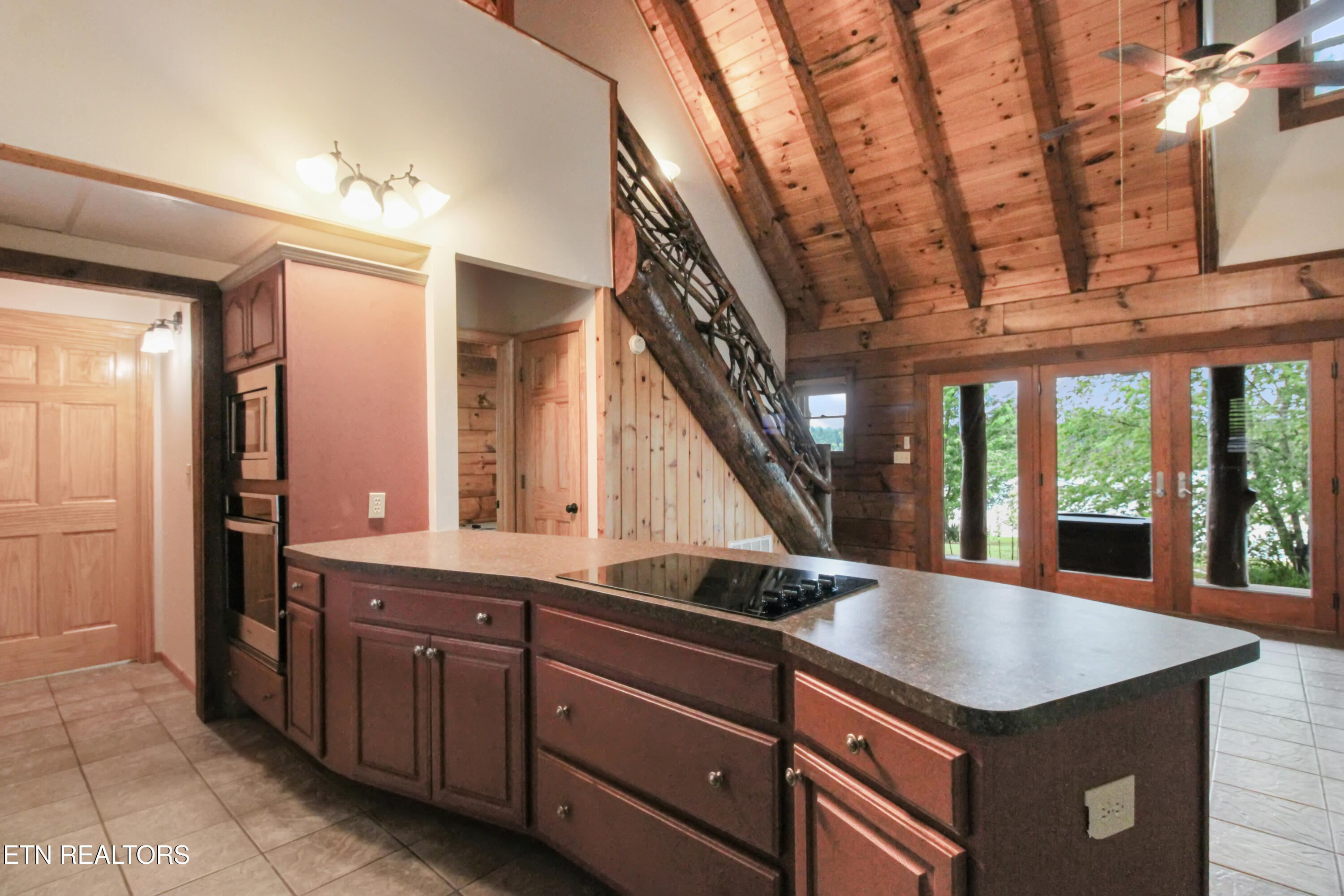 2101 Cecil Lane Sevierville TN 37876