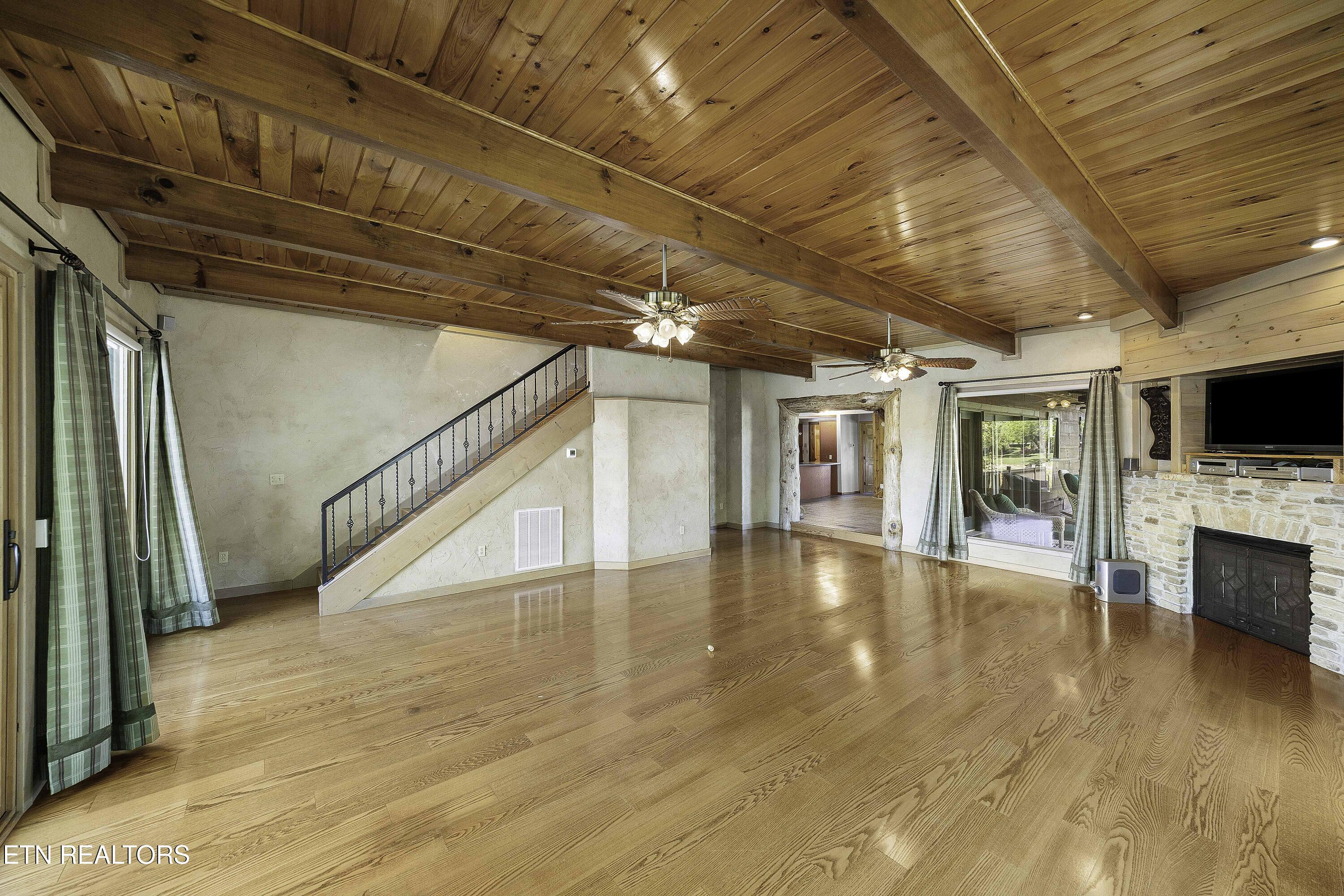 2101 Cecil Lane Sevierville TN 37876