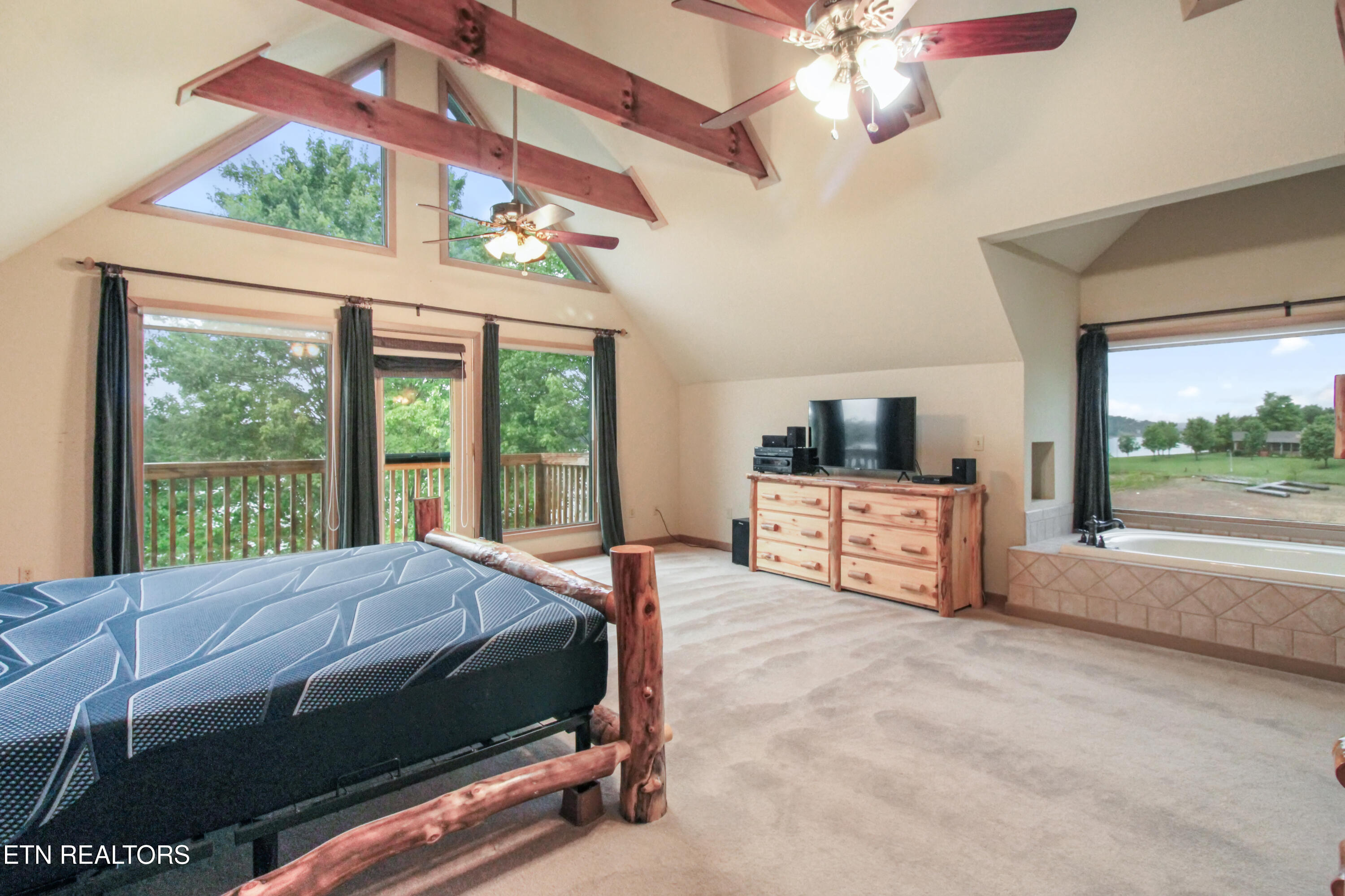 2101 Cecil Lane Sevierville TN 37876