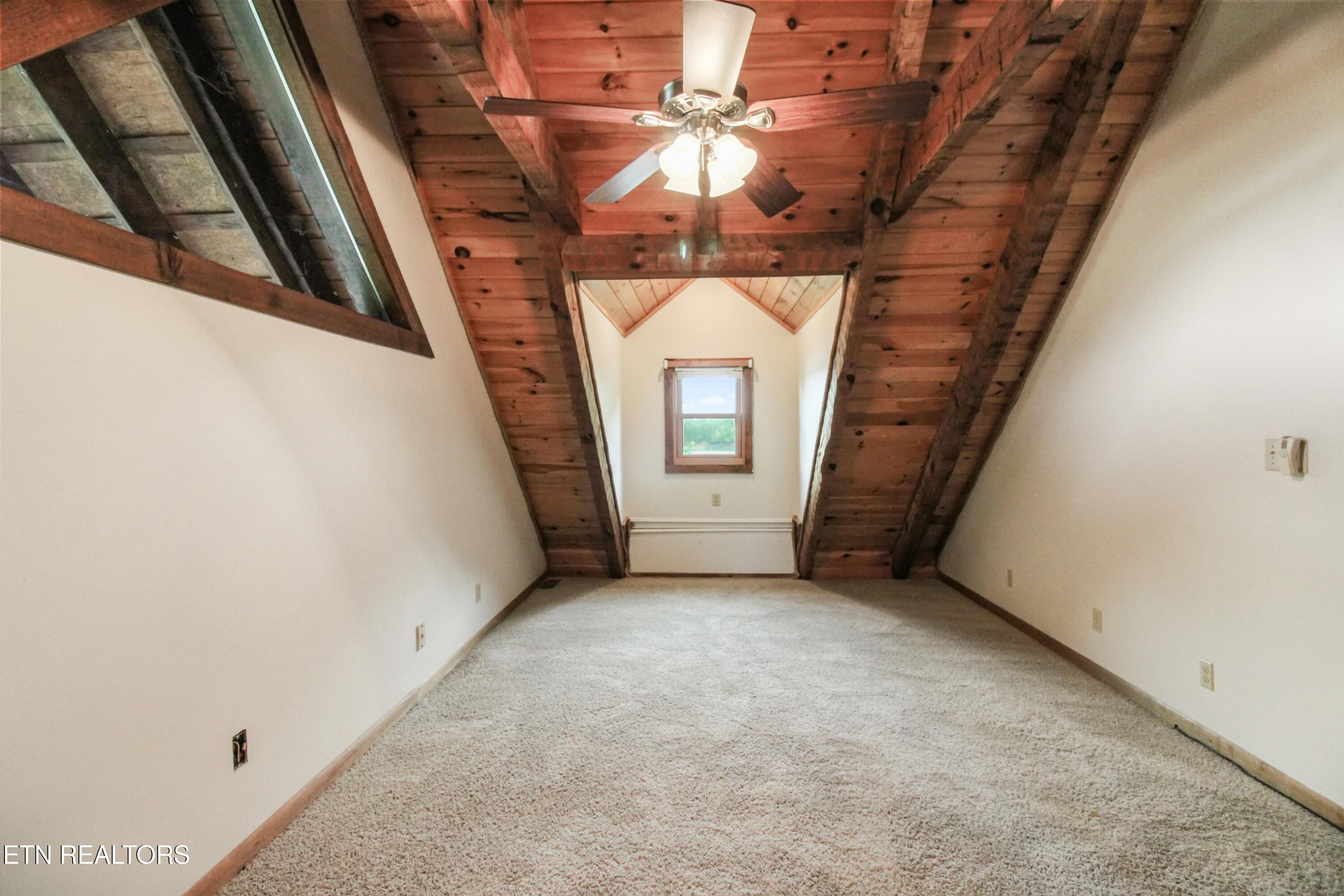 2101 Cecil Lane Sevierville TN 37876