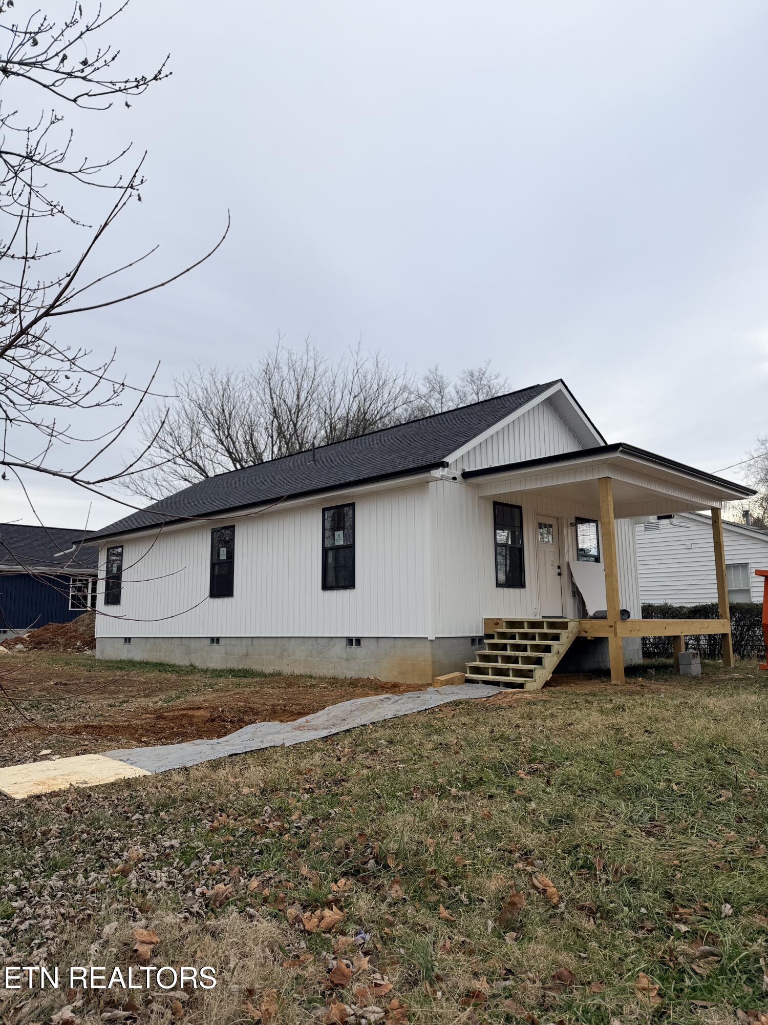 734 Seymour Street Morristown TN 37813