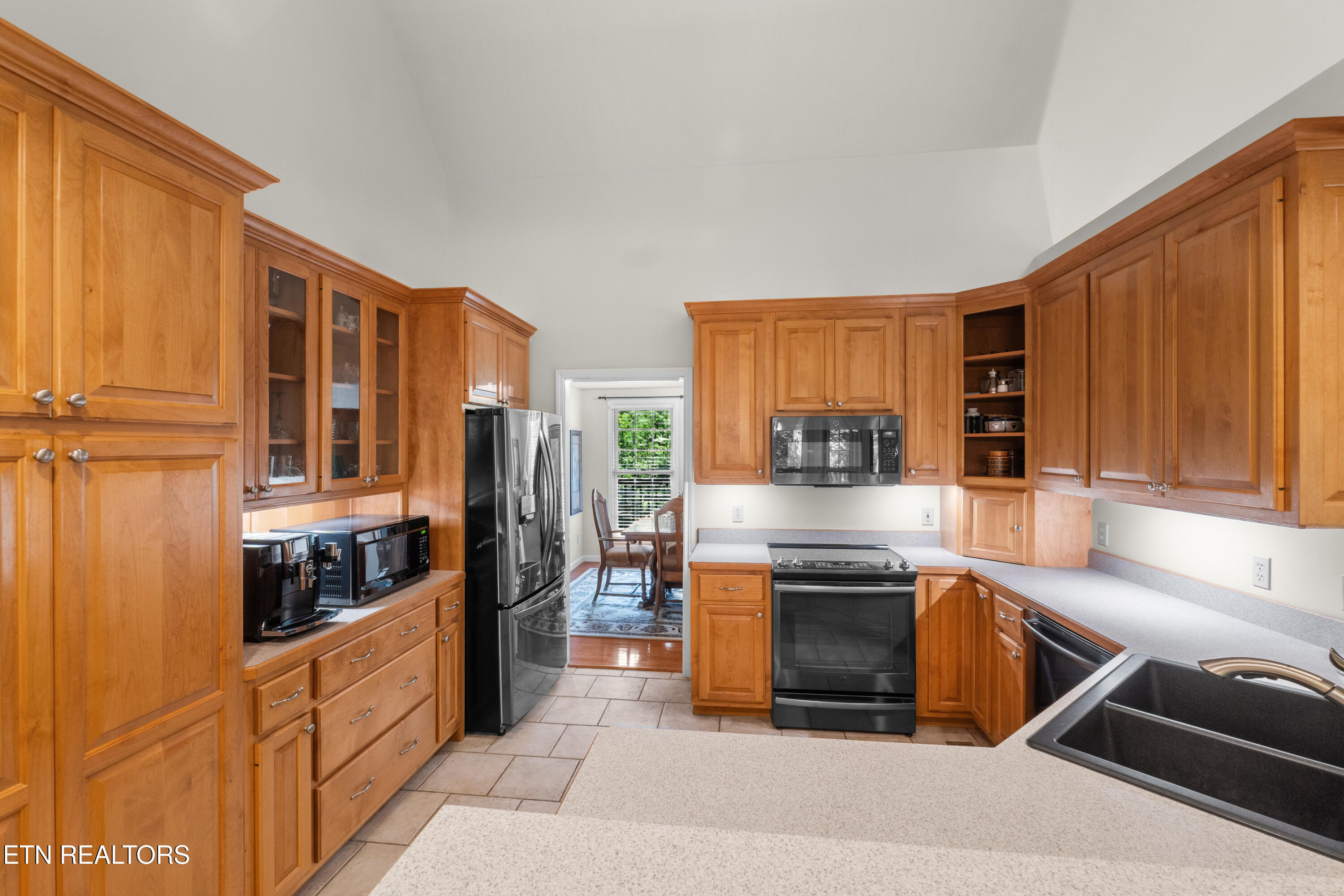 736 Blue Beech Drive Maryville TN 37803