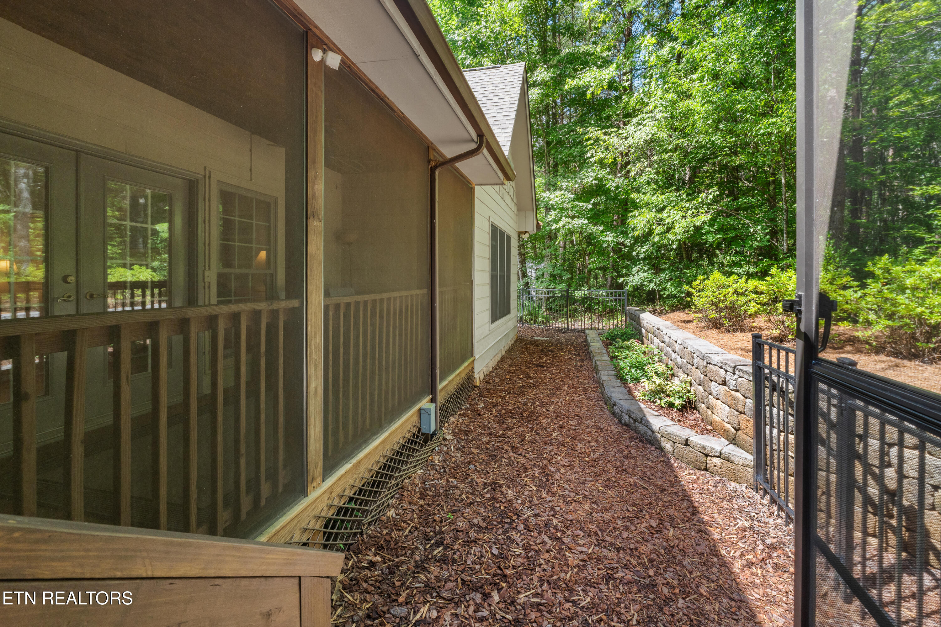 736 Blue Beech Drive Maryville TN 37803