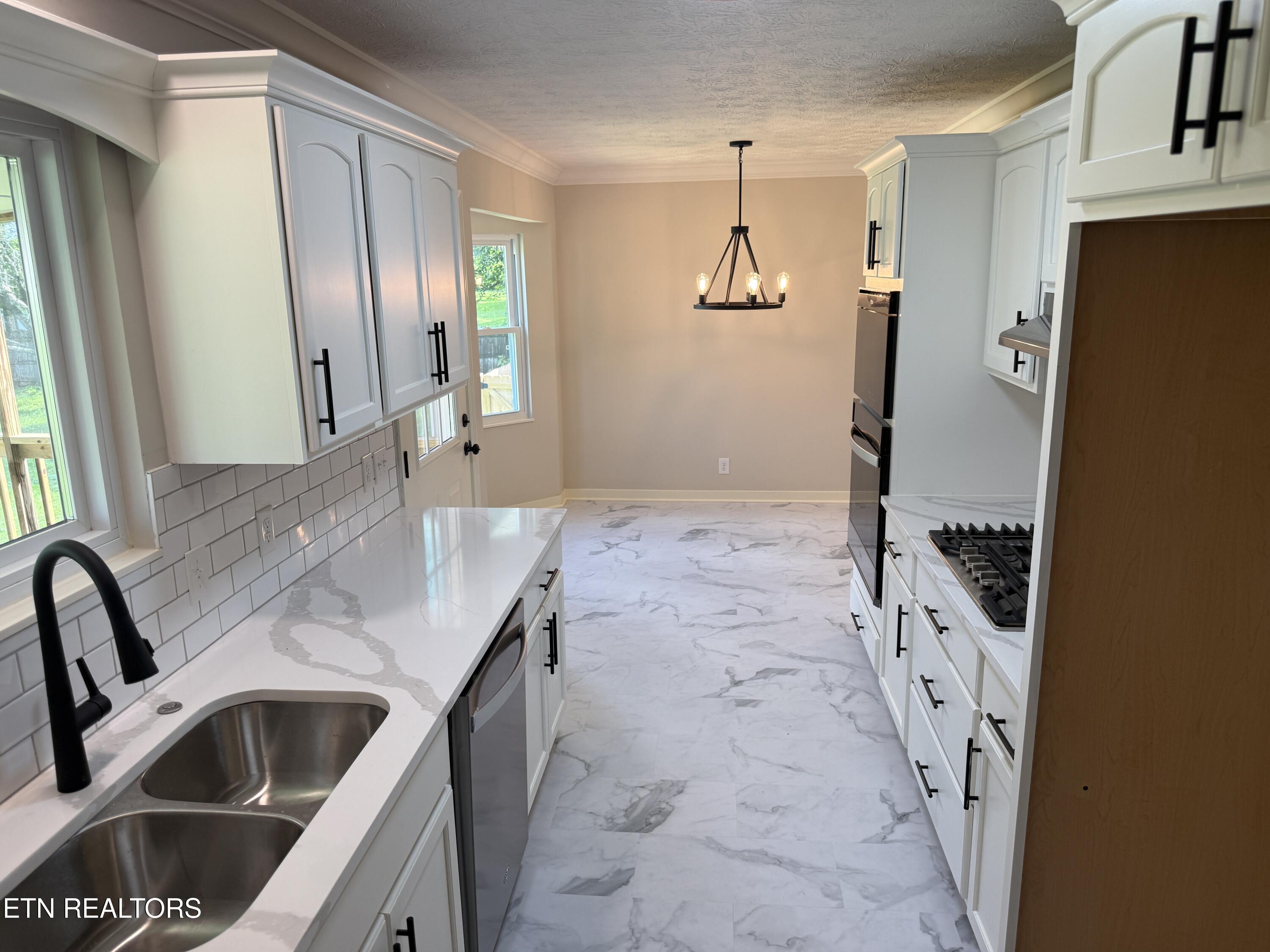 808 Eagle Den Drive Seymour TN 37865