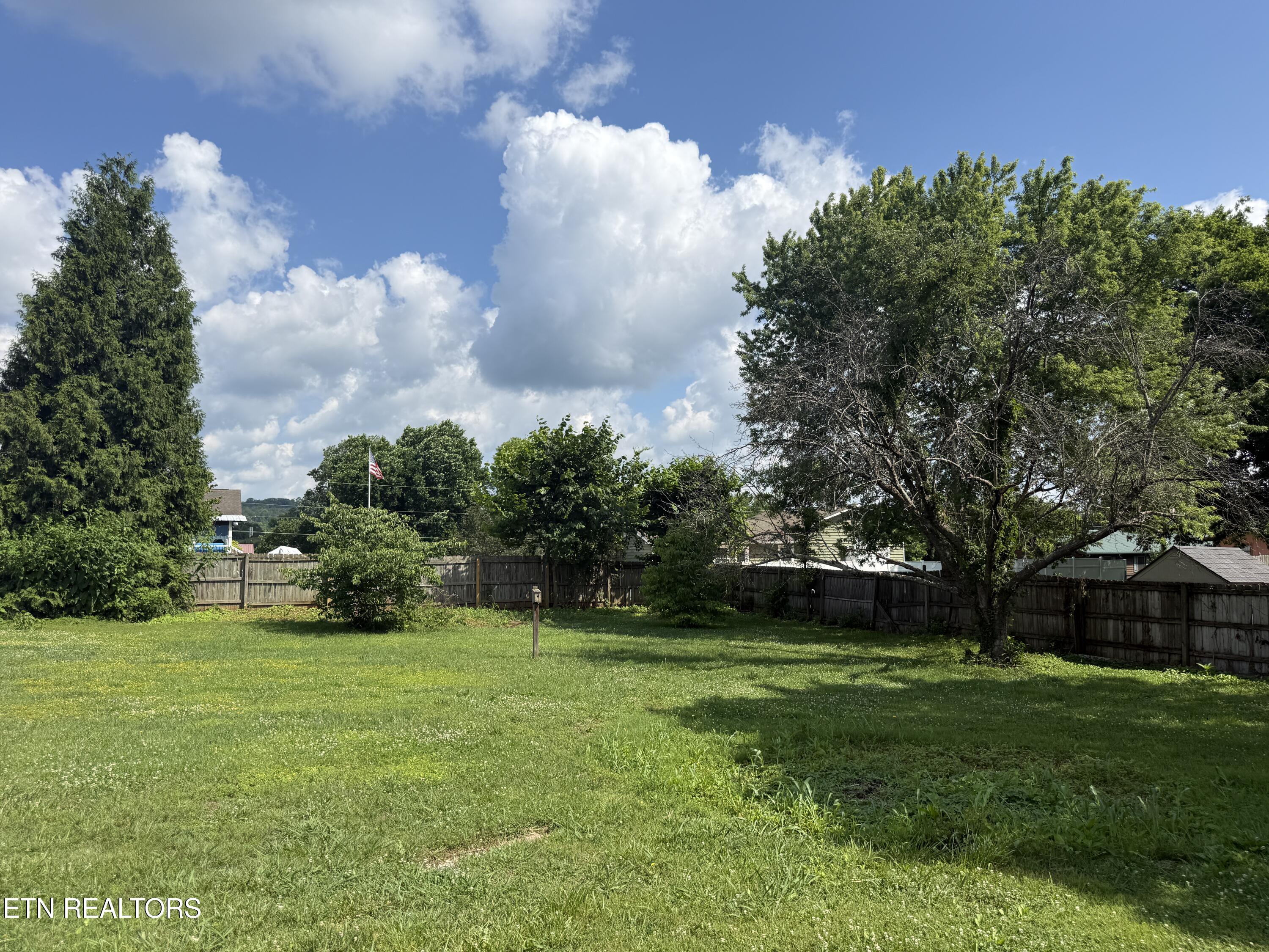 808 Eagle Den Drive Seymour TN 37865