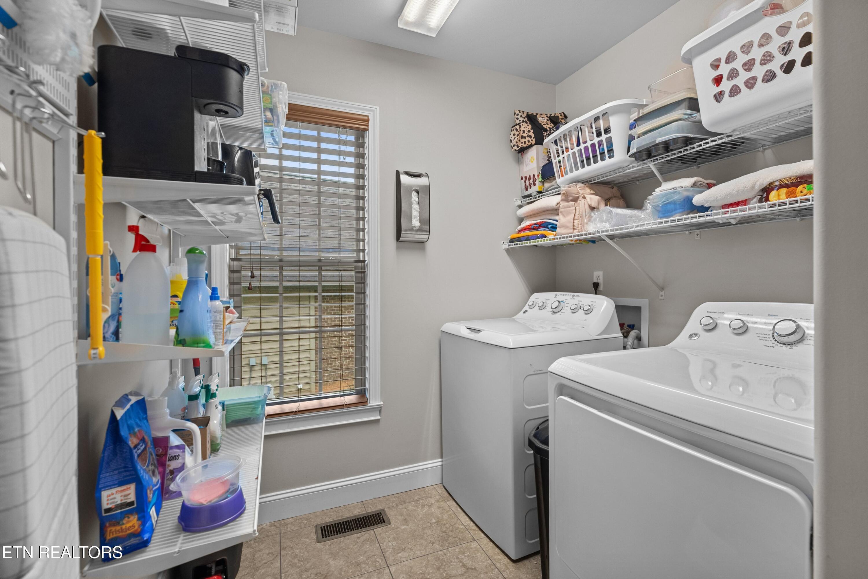 643 Carrington Boulevard Lenoir City TN 37771