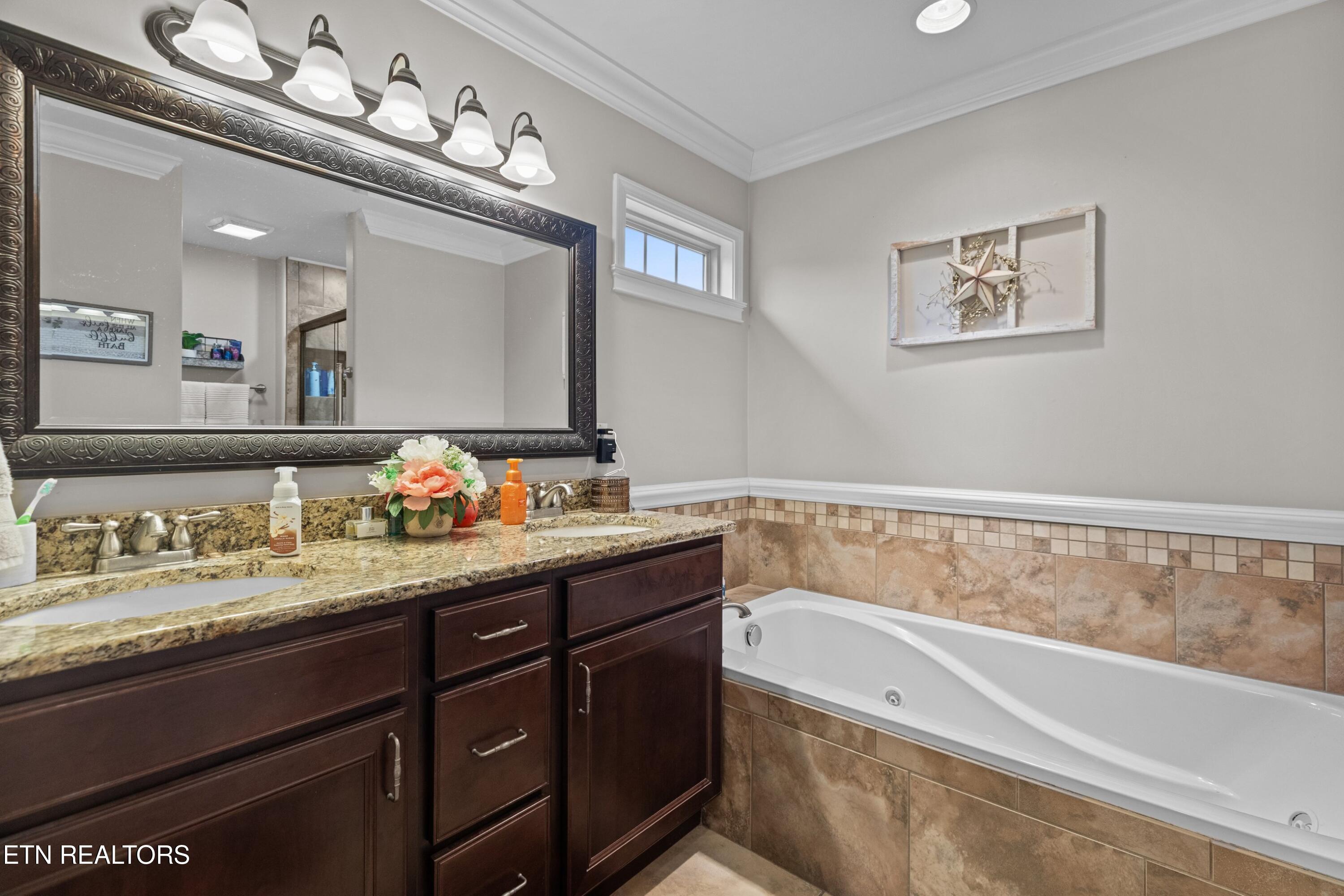643 Carrington Boulevard Lenoir City TN 37771