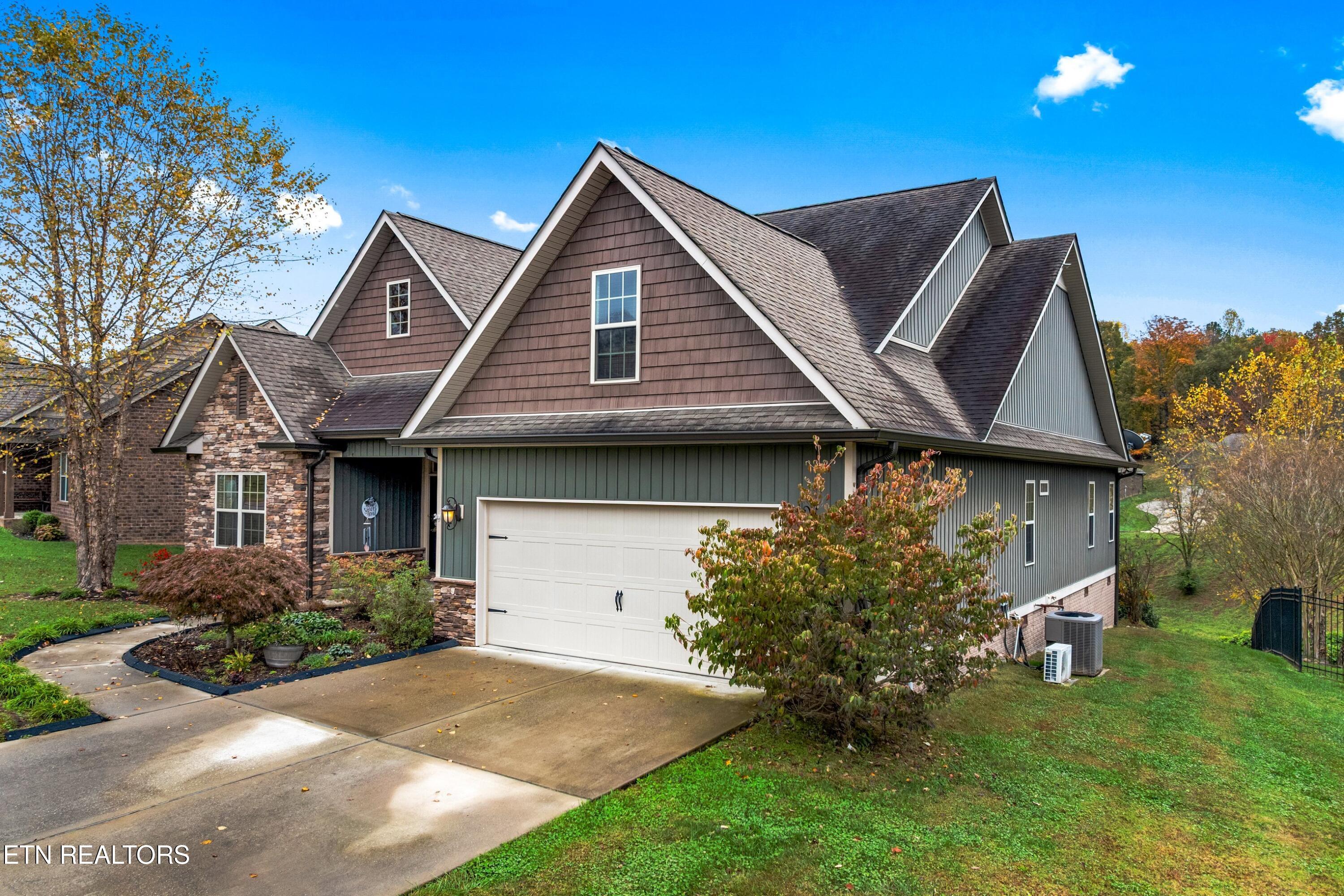 643 Carrington Boulevard Lenoir City TN 37771