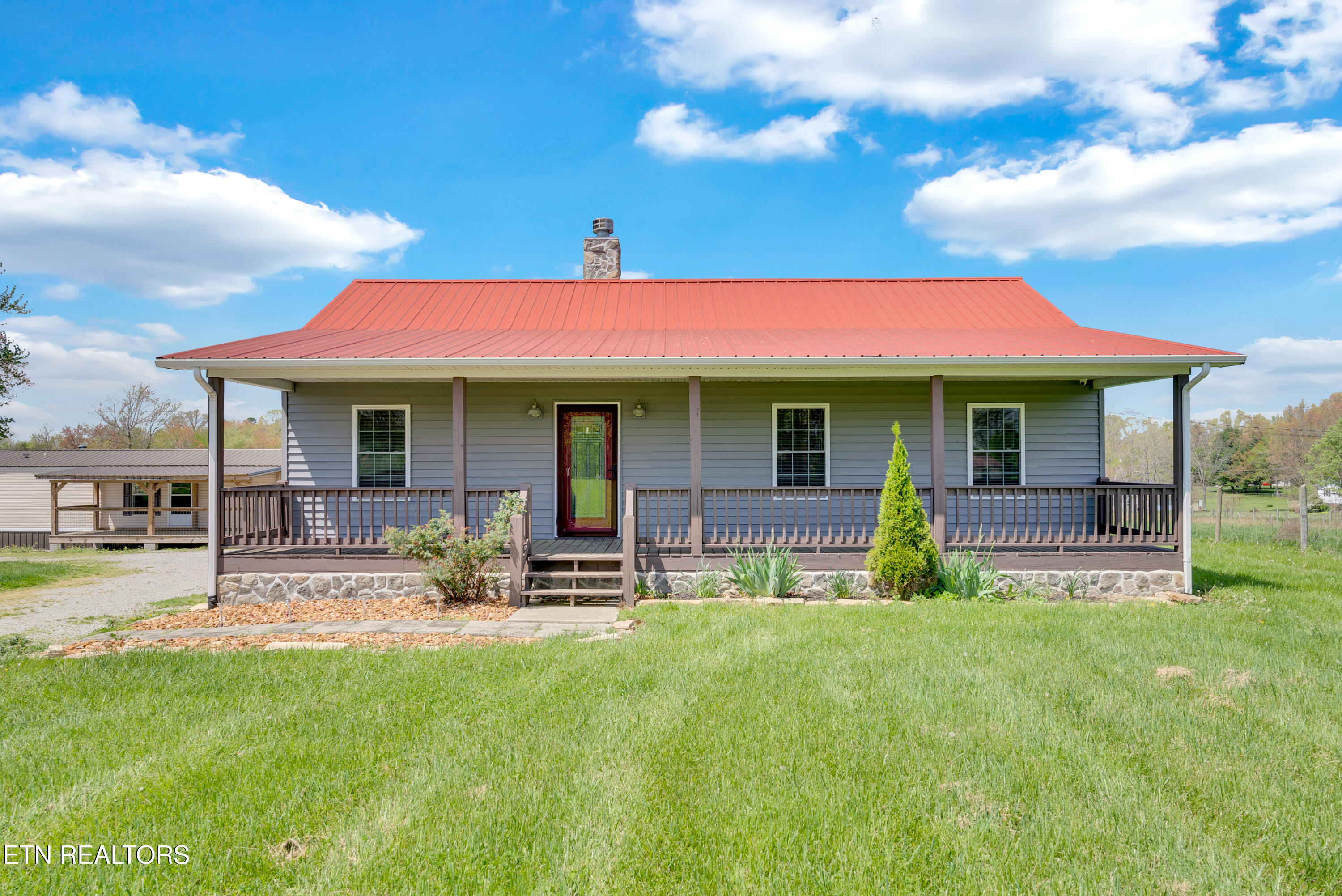 6006 S York Highway Clarkrange TN 38553