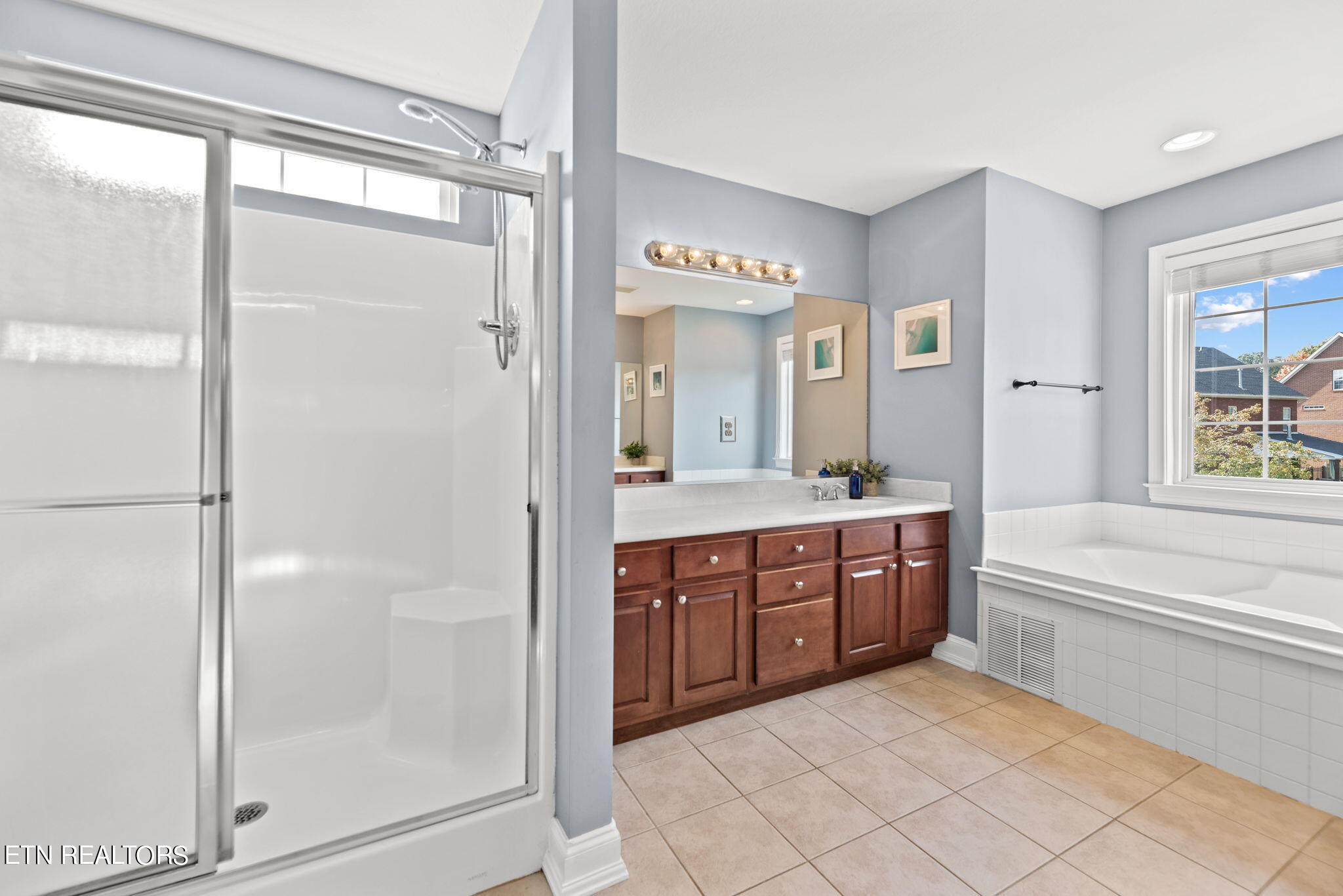 12526 Weatherstone Drive Knoxville TN 37922