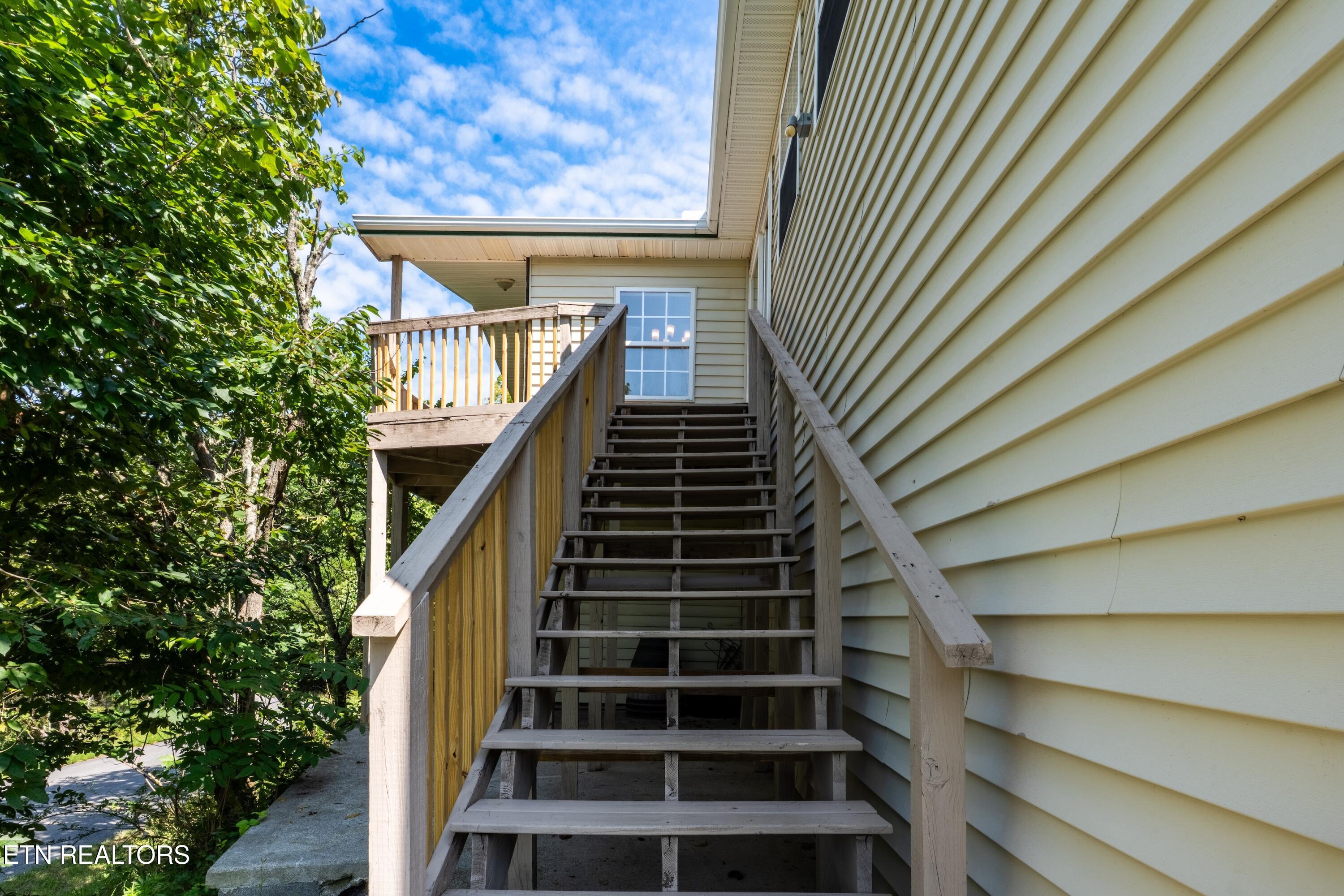 1225 Paradise Lane Dandridge TN 37725