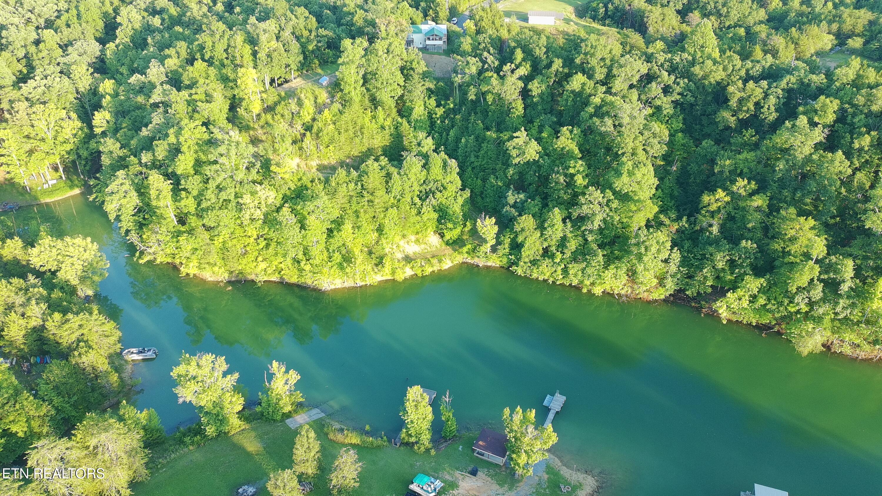 1225 Paradise Lane Dandridge TN 37725