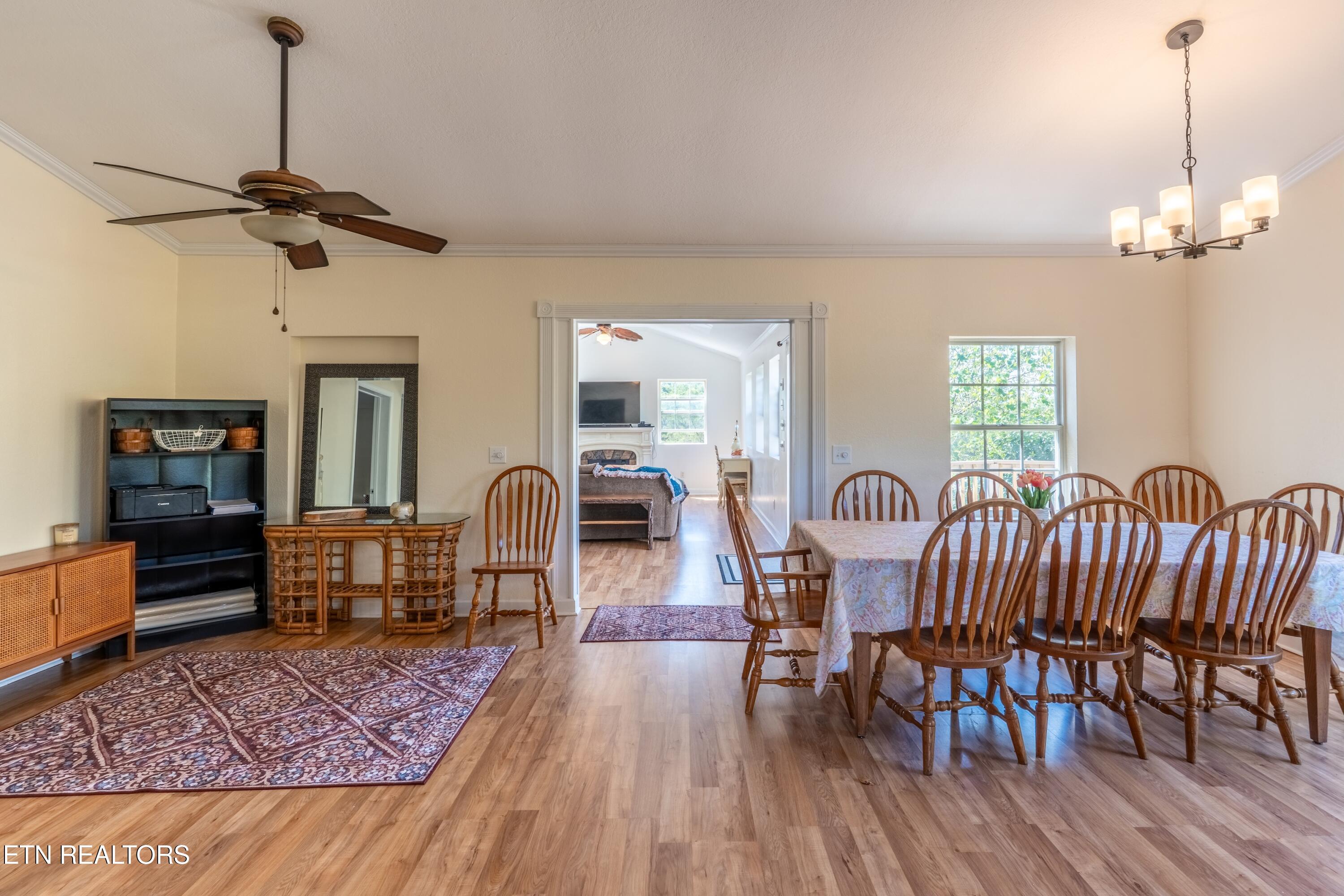 1225 Paradise Lane Dandridge TN 37725