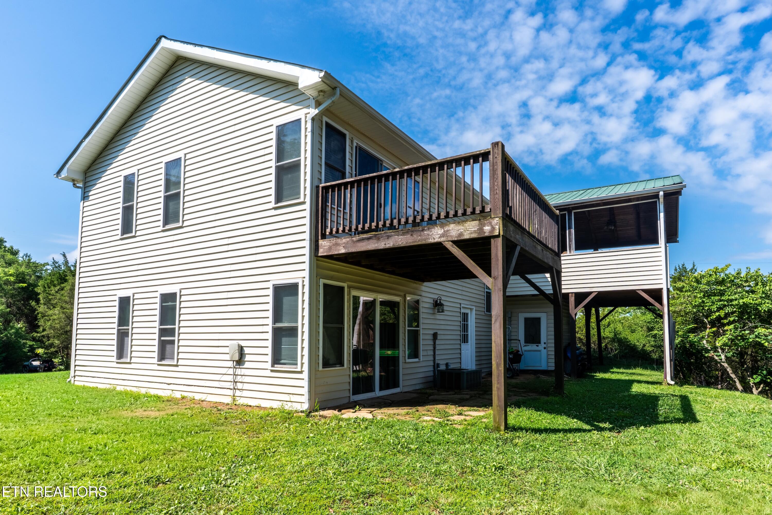 1225 Paradise Lane Dandridge TN 37725