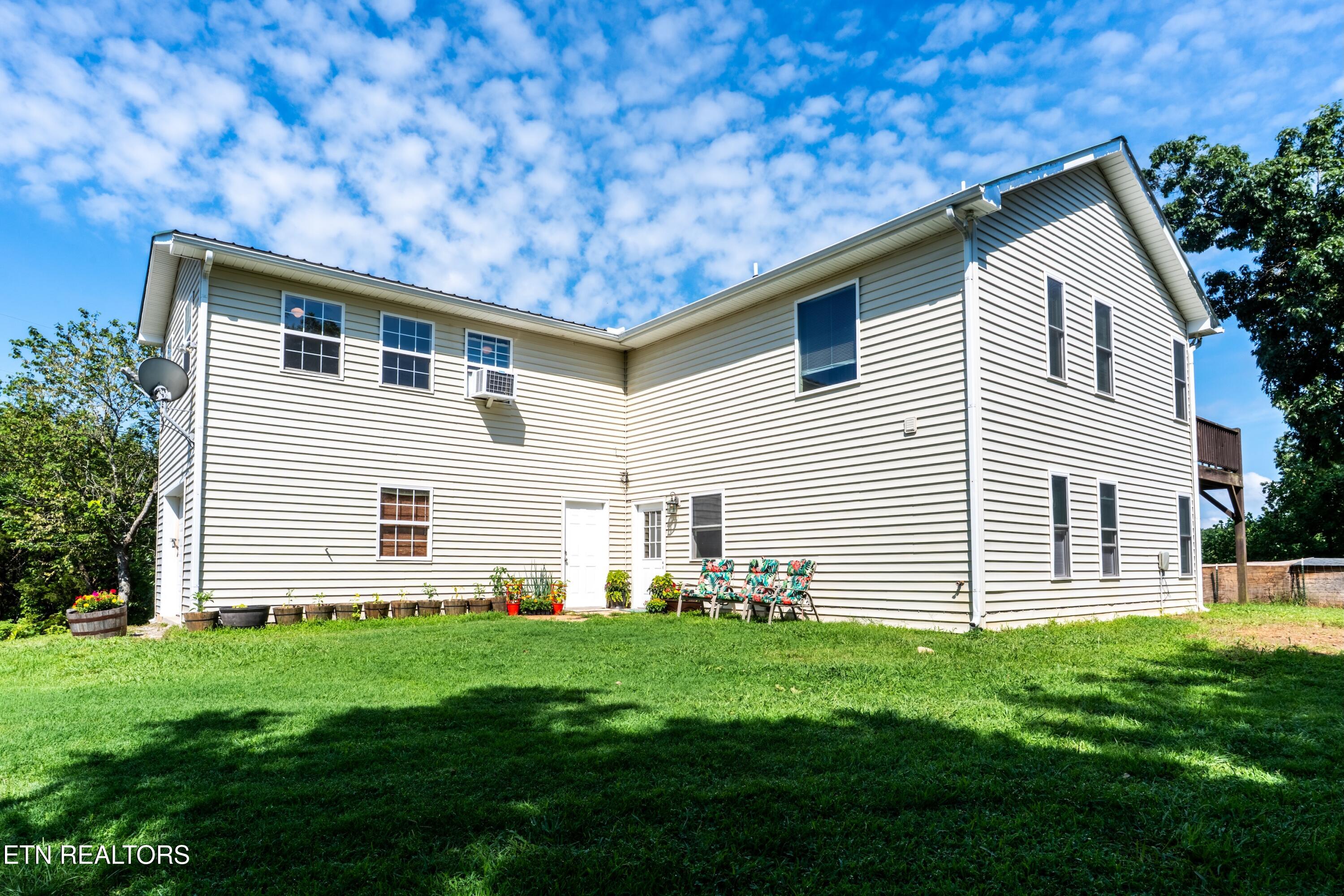 1225 Paradise Lane Dandridge TN 37725