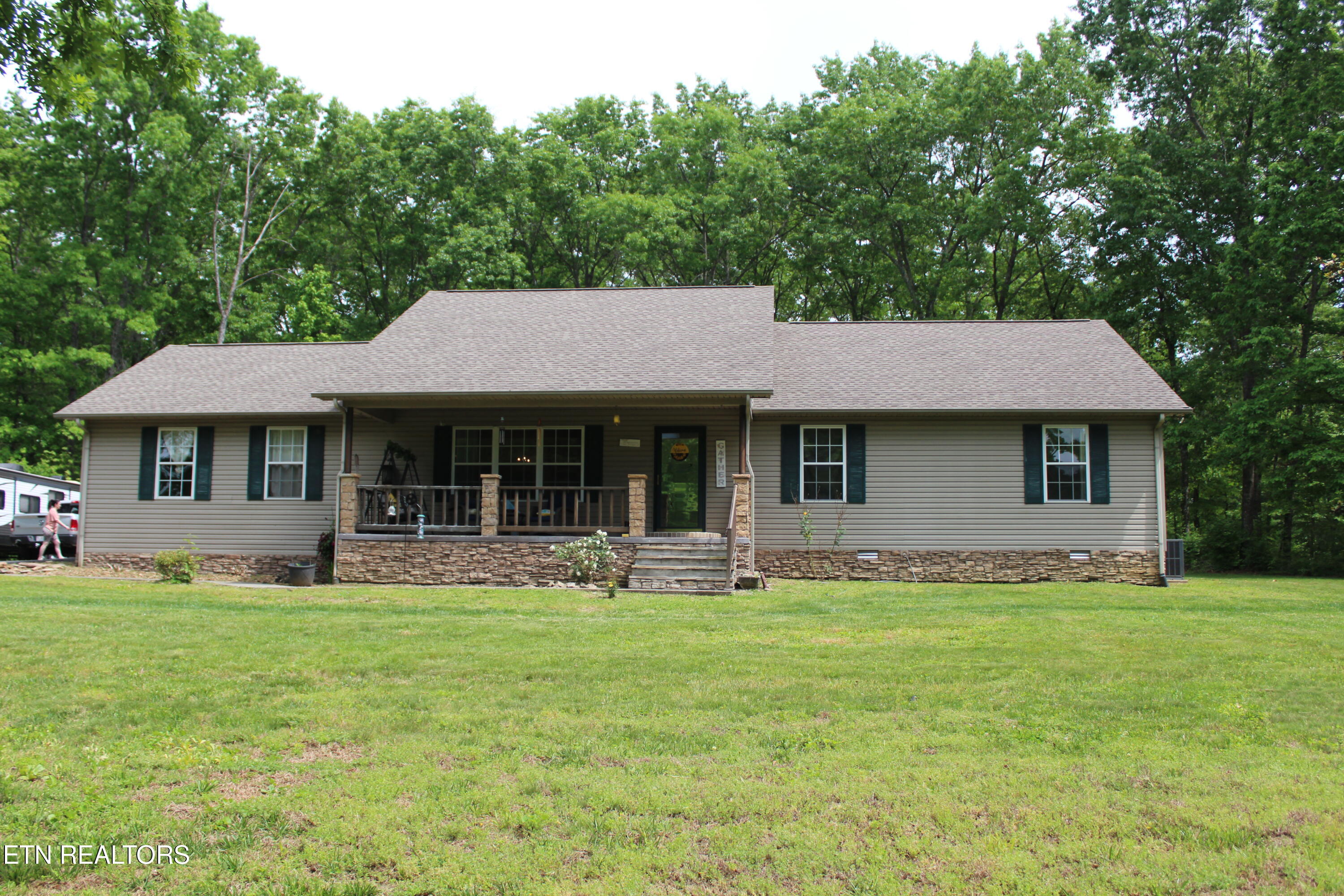 201 Hillsway Crossville TN 38555