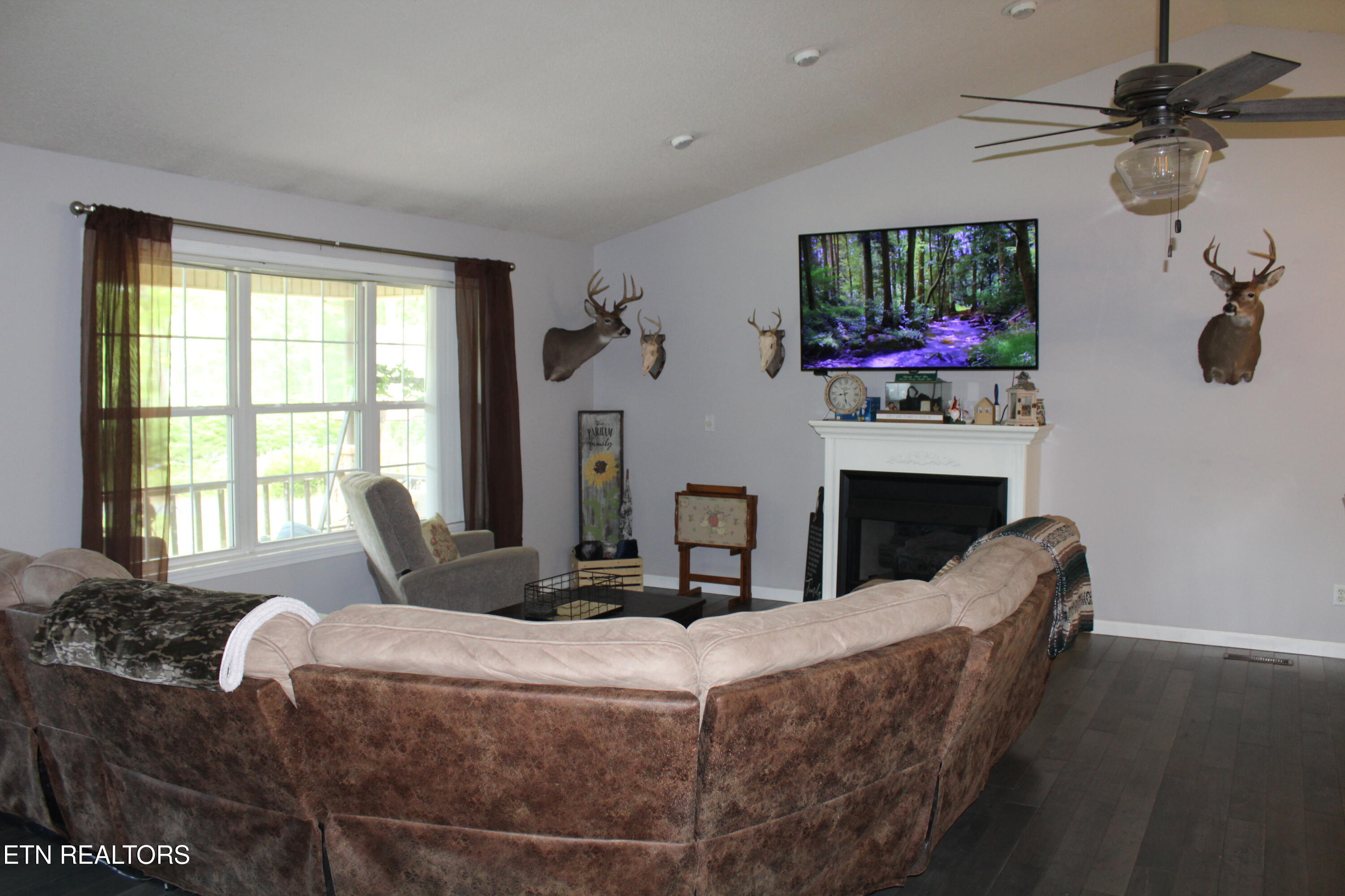 201 Hillsway Crossville TN 38555