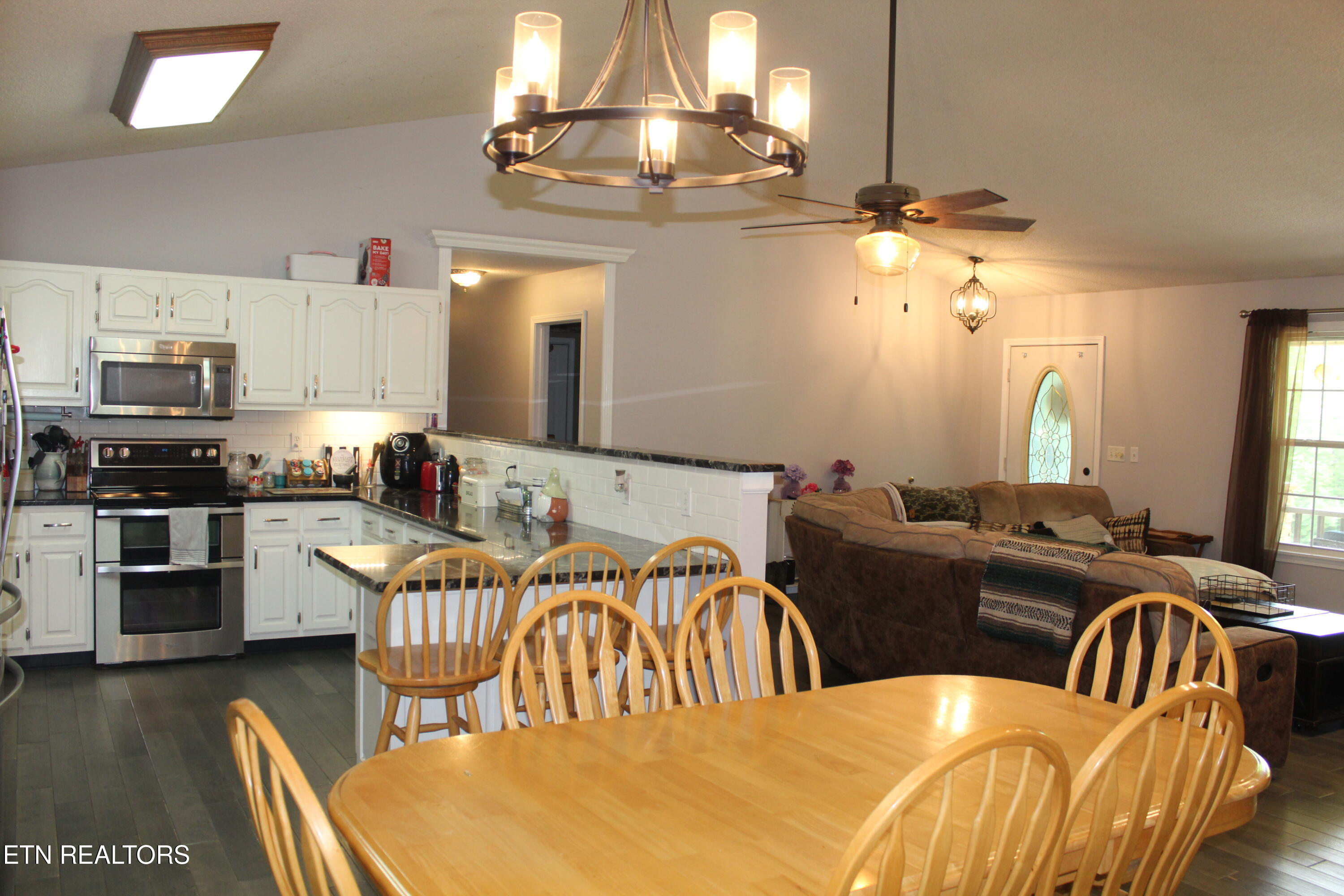201 Hillsway Crossville TN 38555