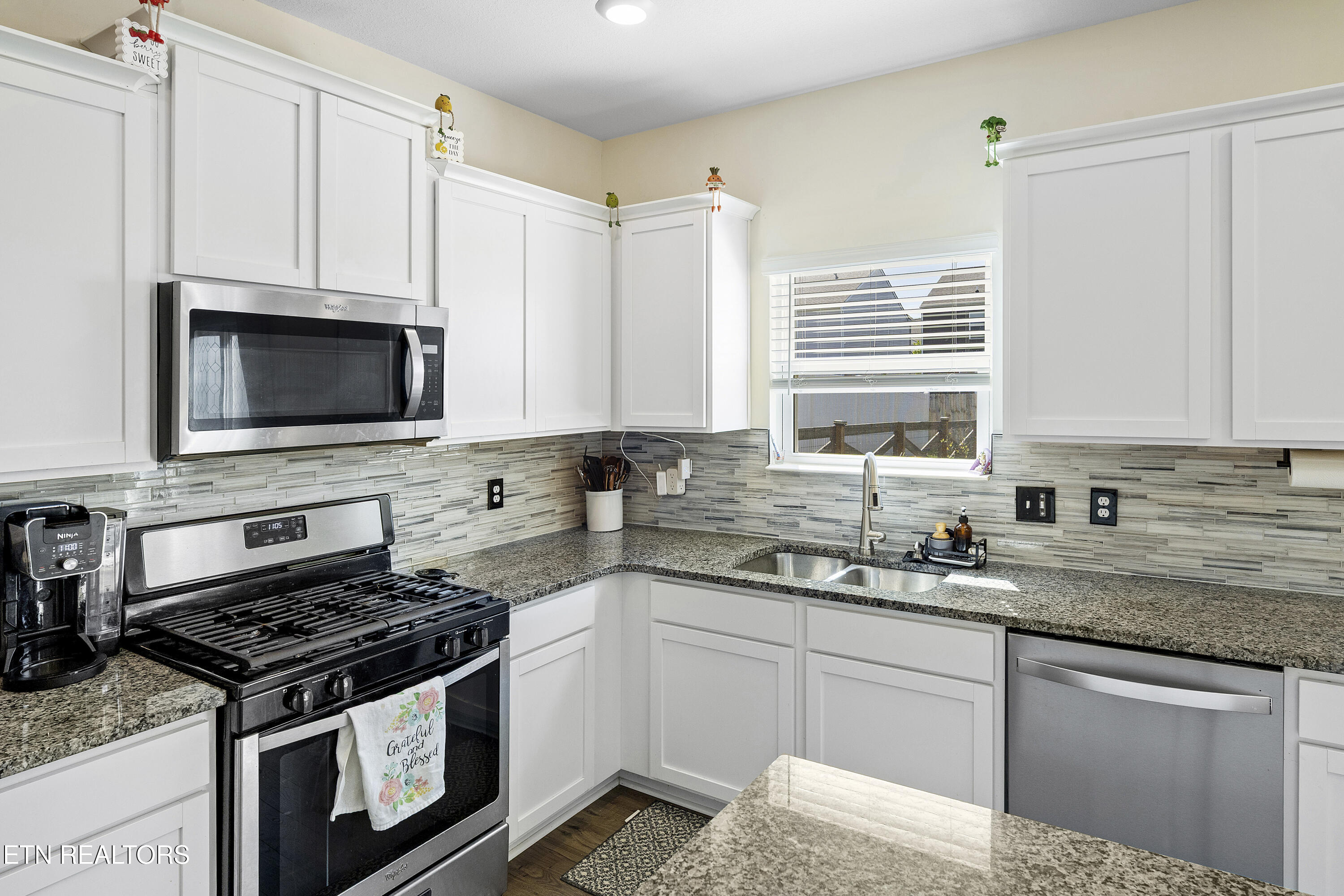 8108 Dennis Fox Lane Knoxville TN 37938