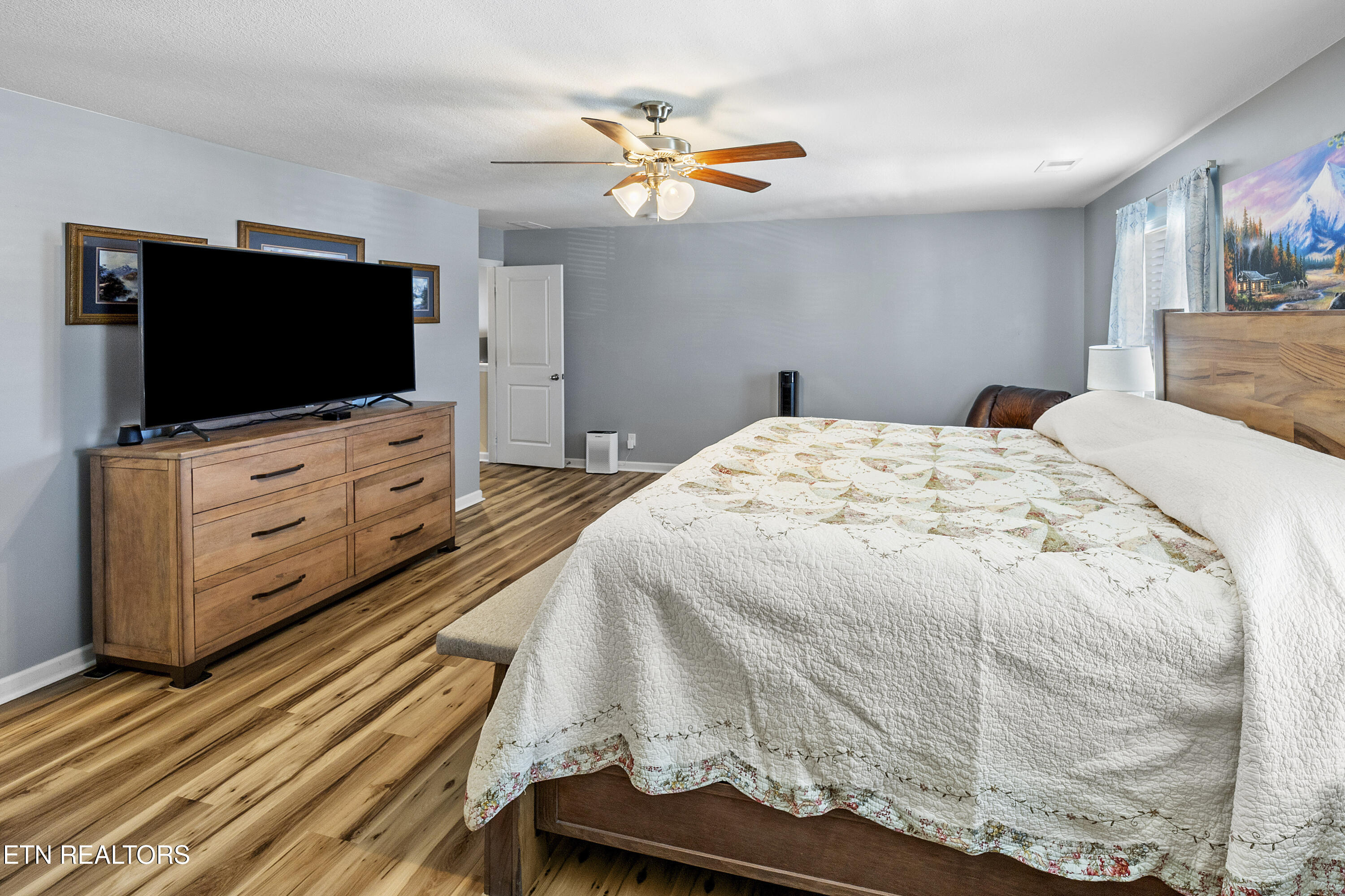 8108 Dennis Fox Lane Knoxville TN 37938
