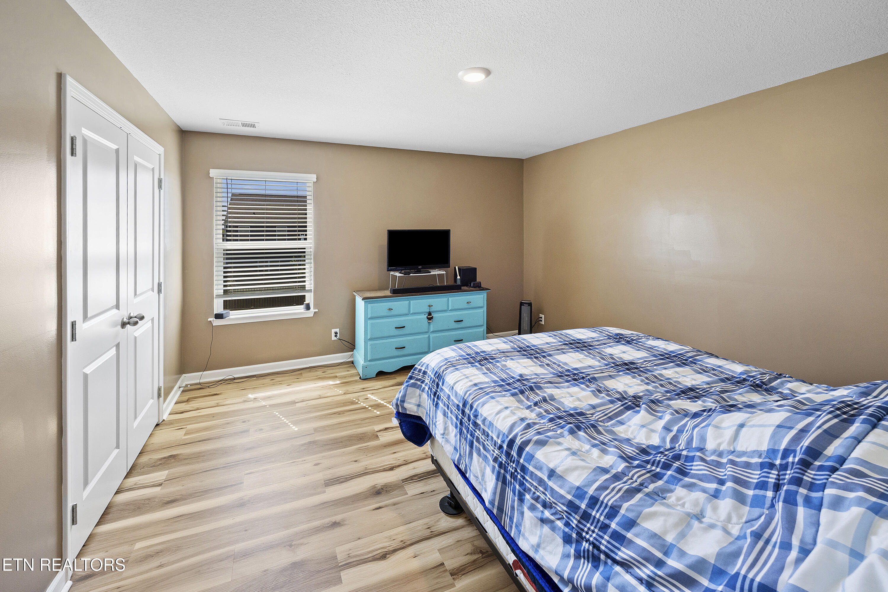8108 Dennis Fox Lane Knoxville TN 37938