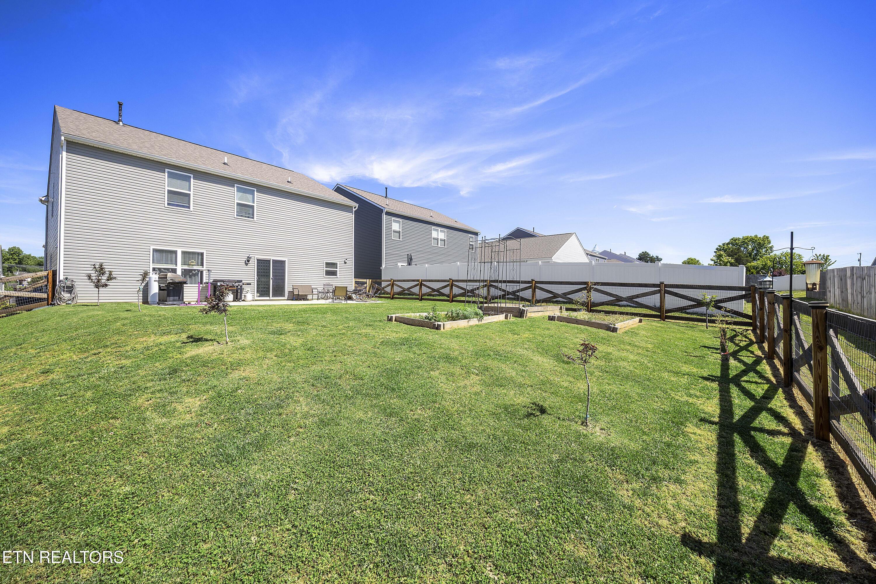 8108 Dennis Fox Lane Knoxville TN 37938