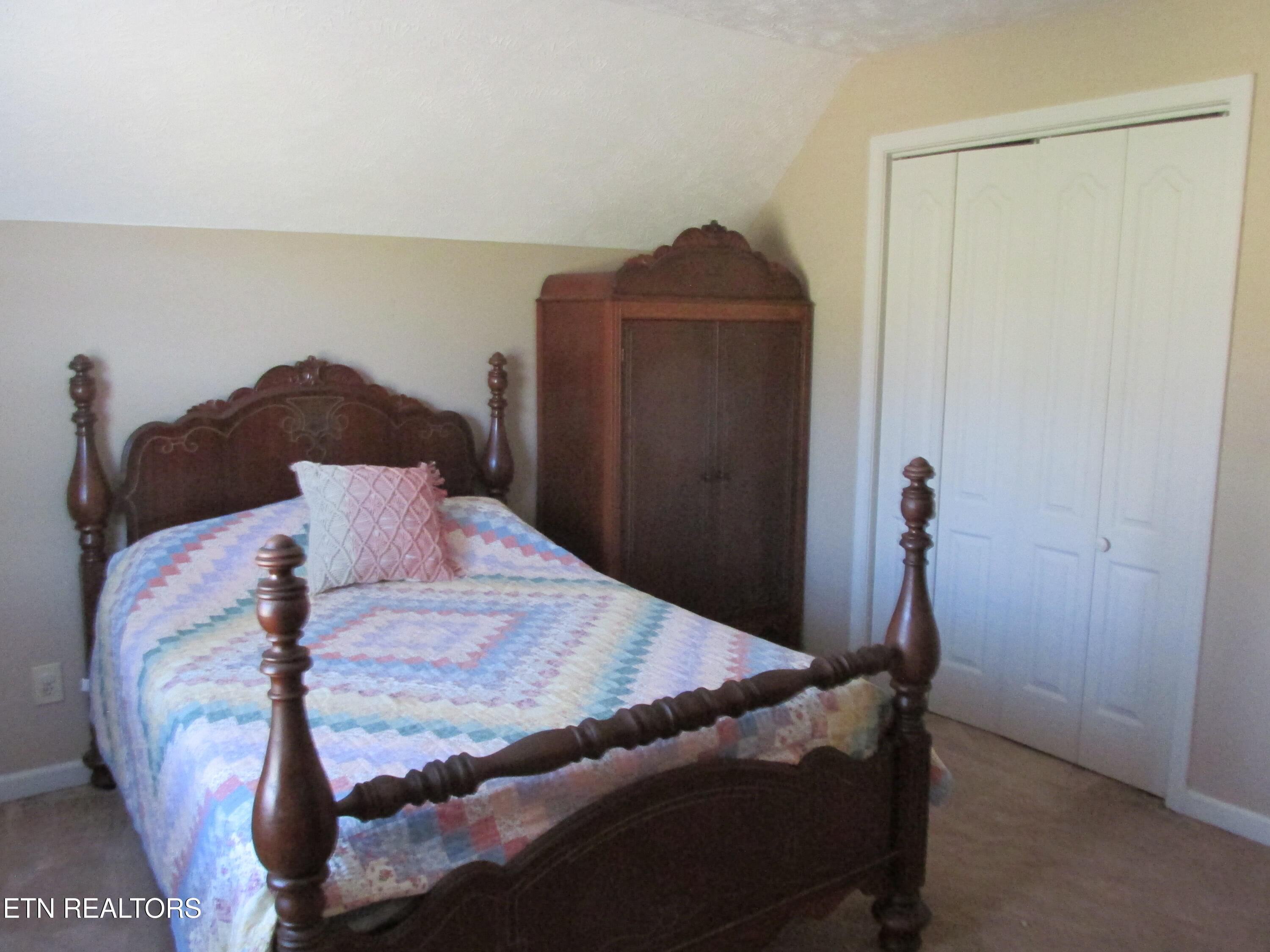 3045 Shadowbrook Drive Maryville TN 37803